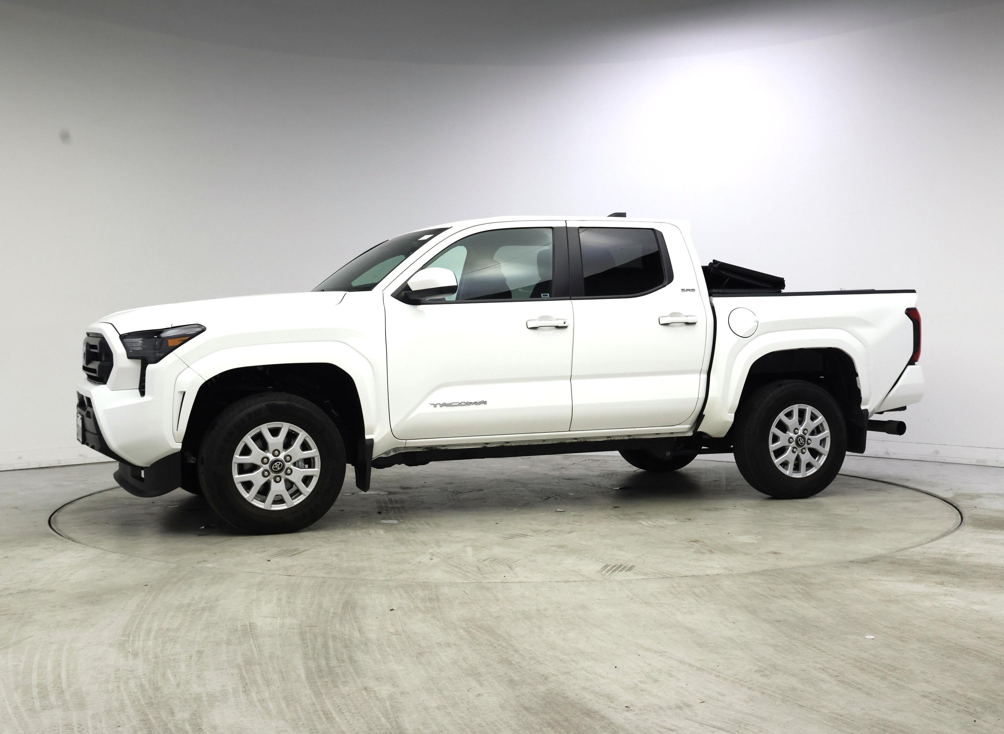 Thumbnail: 2025 Toyota Tacoma - 3