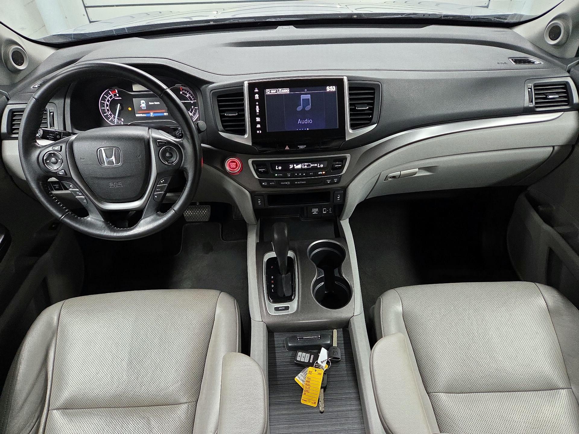 Thumbnail: 2017 Honda Ridgeline - 9