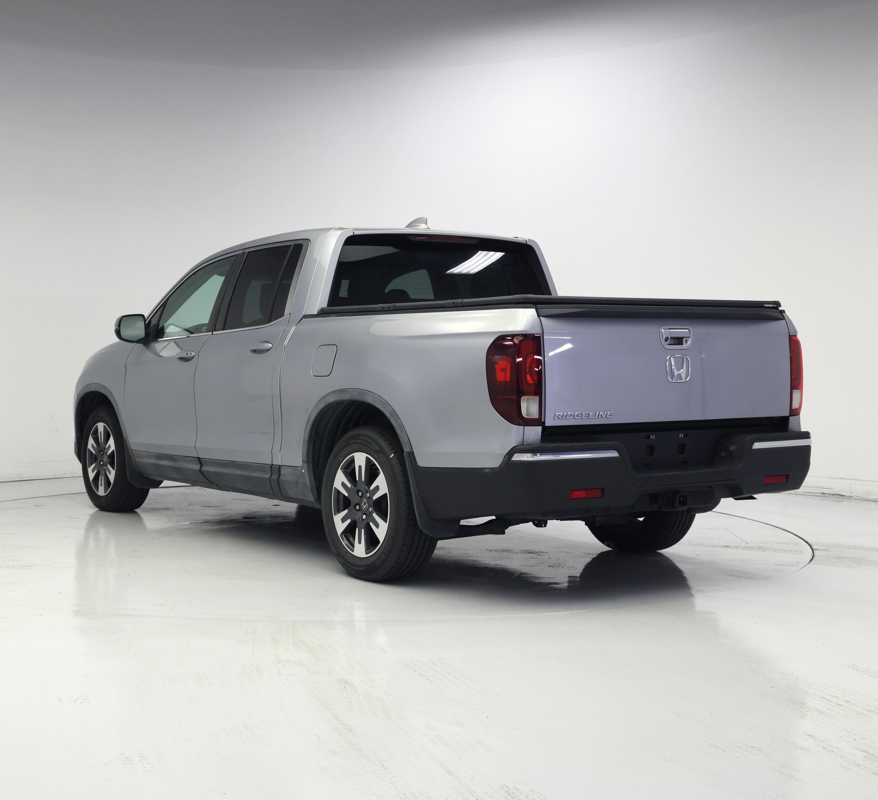 Thumbnail: 2017 Honda Ridgeline - 2
