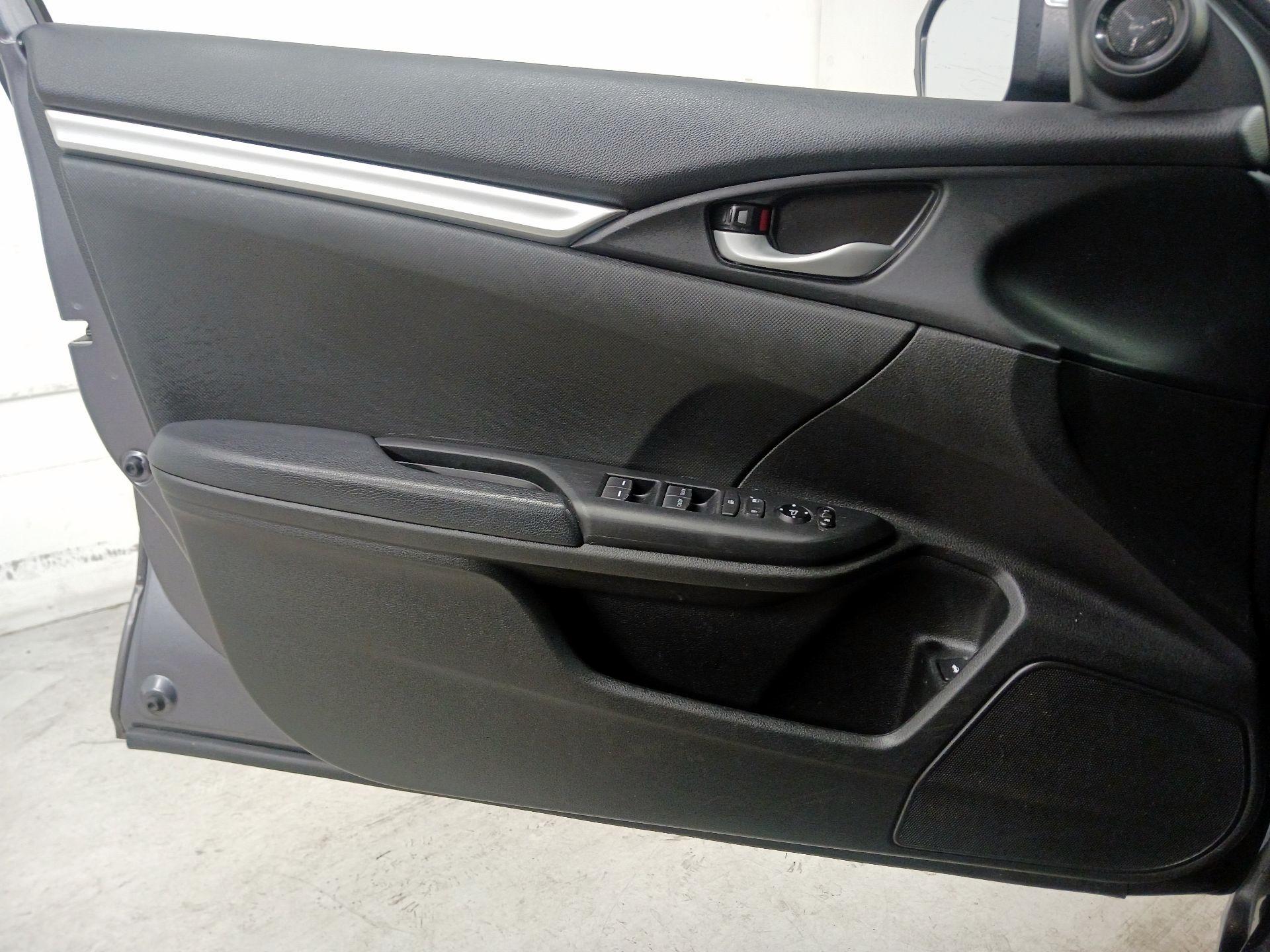 Thumbnail: 2020 Honda Civic - 12