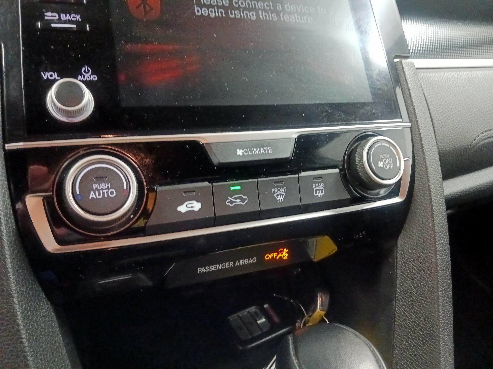 Thumbnail: 2020 Honda Civic - 14