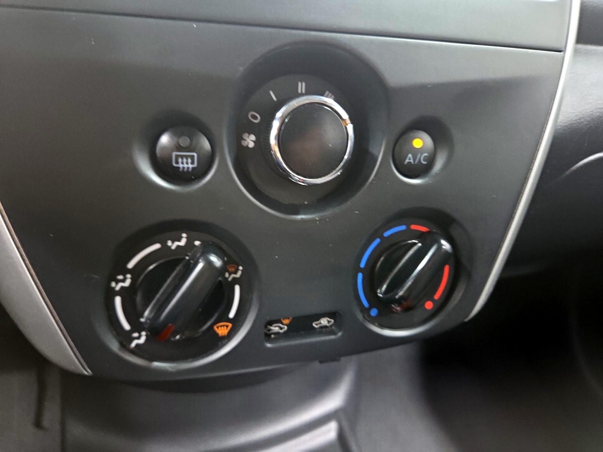 Thumbnail: 2015 Nissan Versa - 13