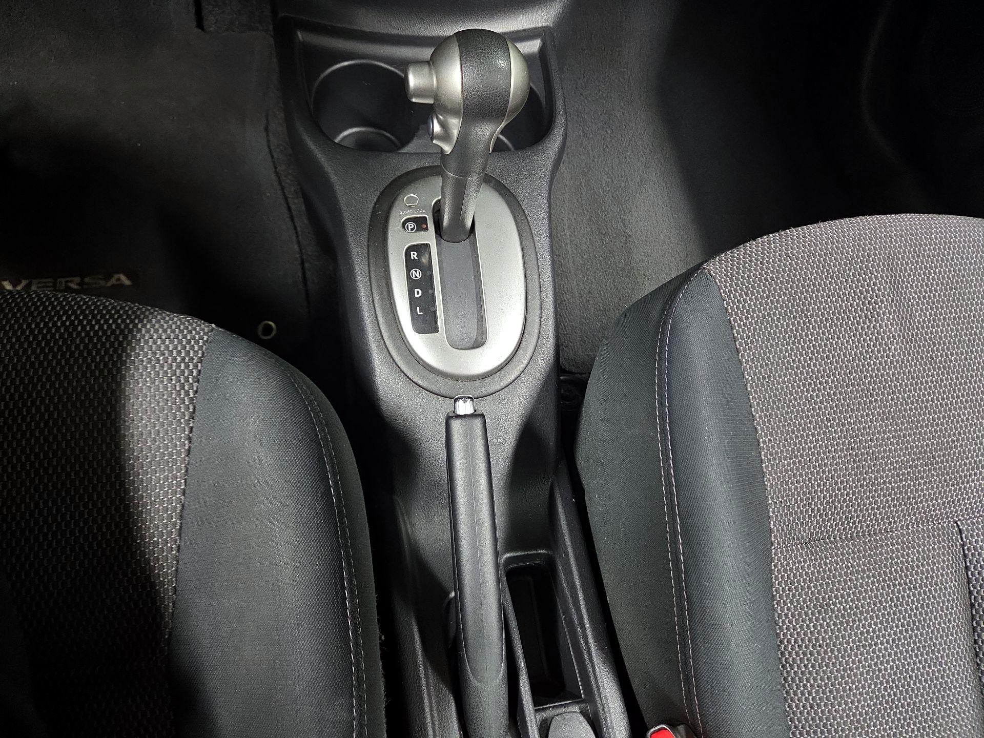 Thumbnail: 2015 Nissan Versa - 14