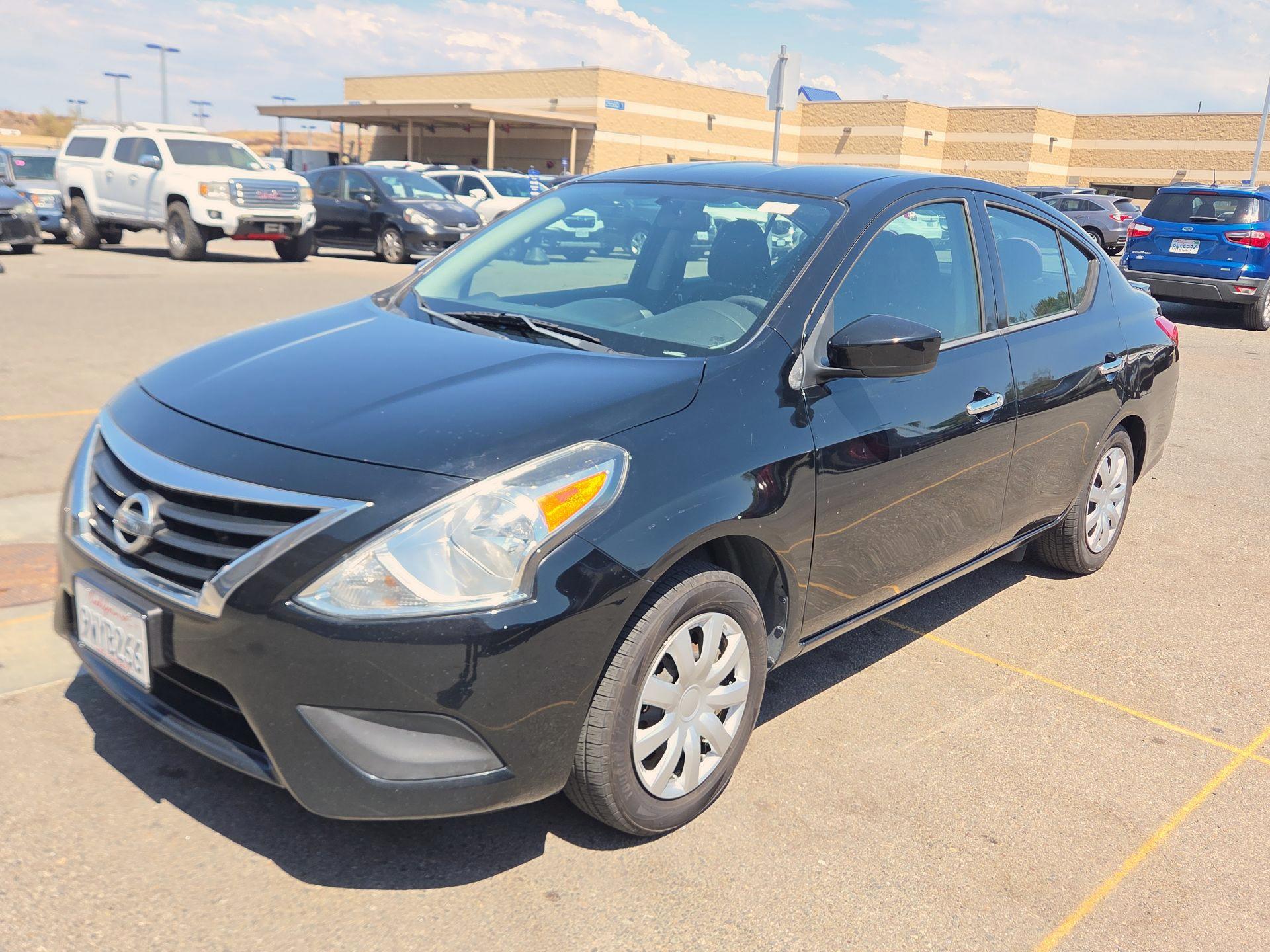 Thumbnail: 2015 Nissan Versa - 3