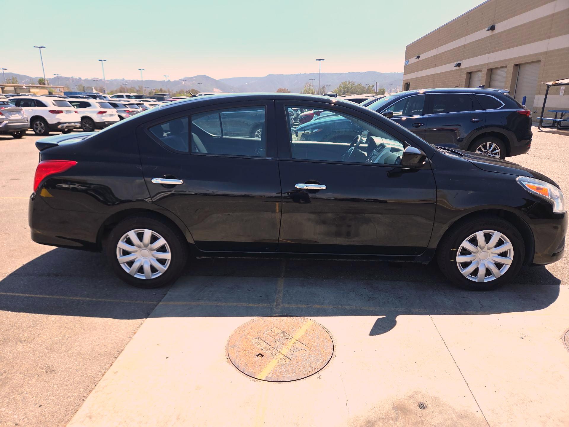 Thumbnail: 2015 Nissan Versa - 4