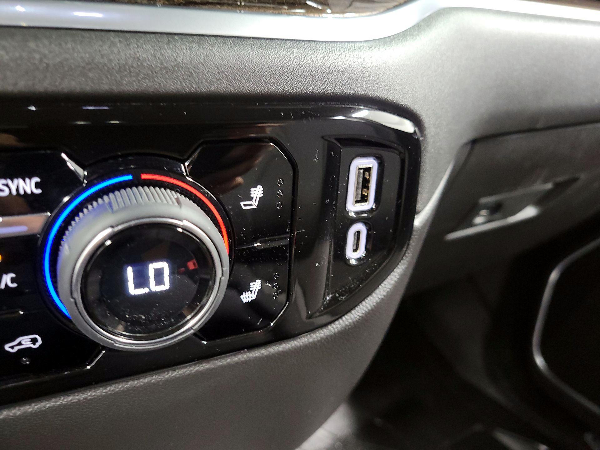 Thumbnail: 2026 Chevrolet Silverado 1500 - 19