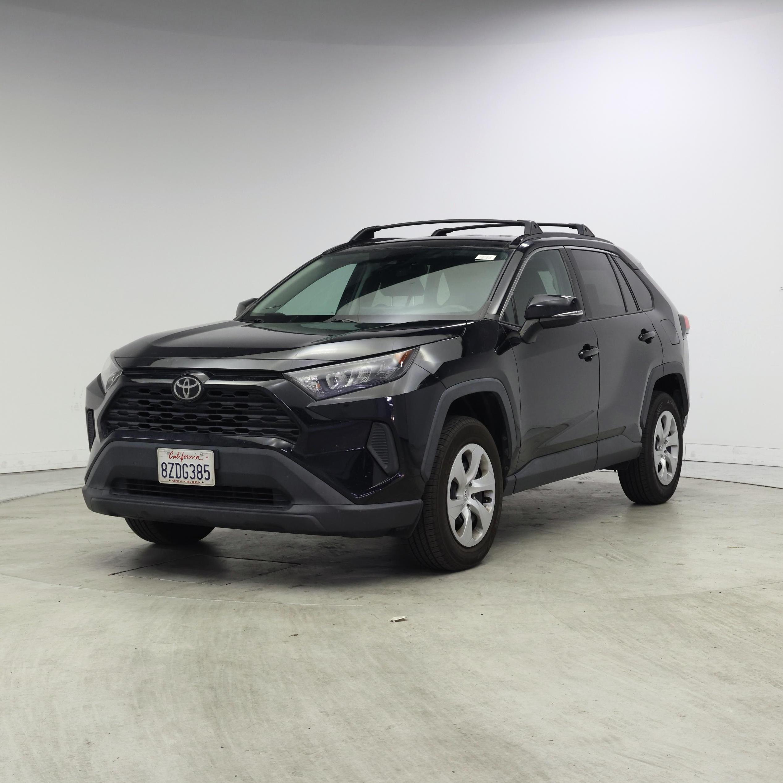 Thumbnail: 2021 Toyota RAV4 - 4