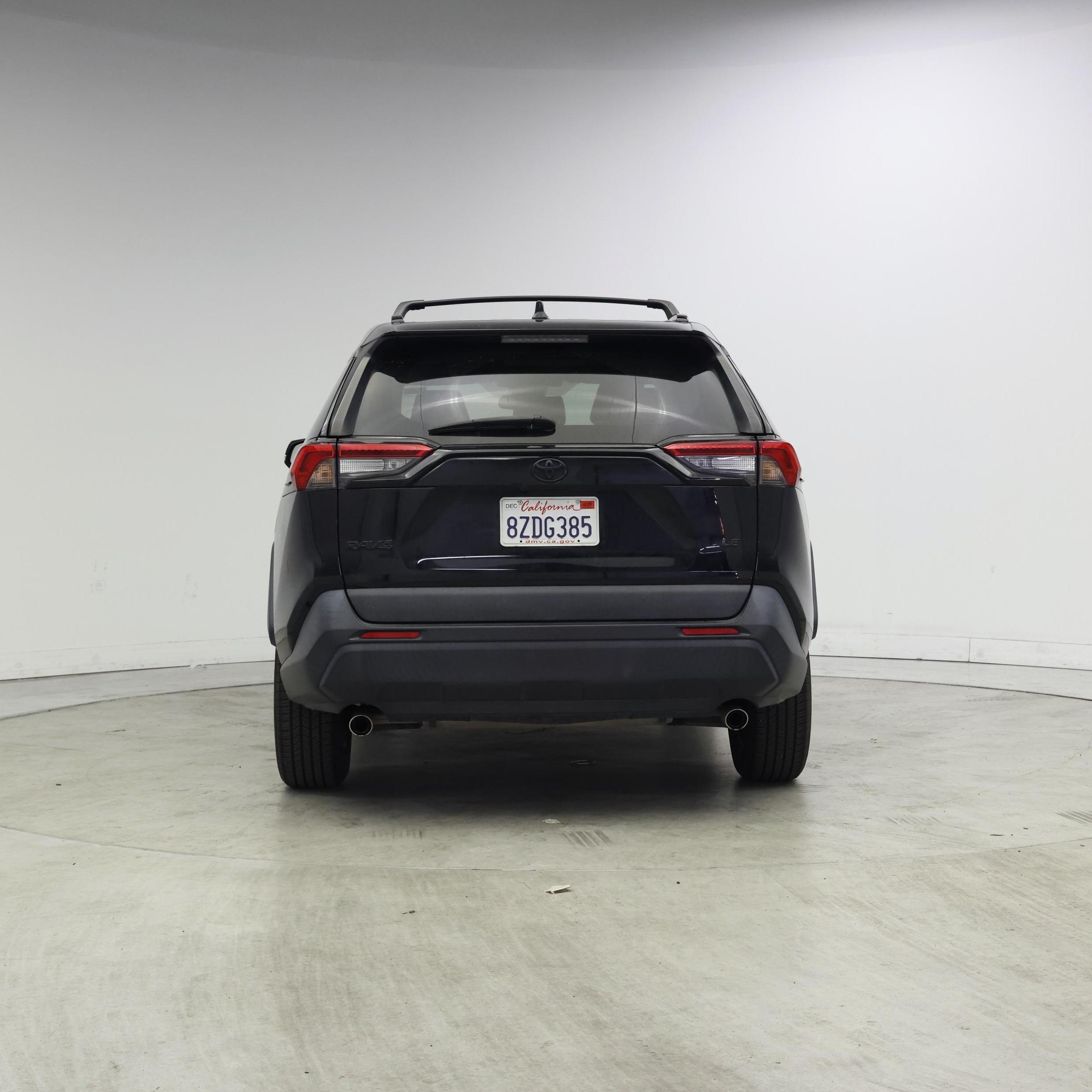 Thumbnail: 2021 Toyota RAV4 - 6