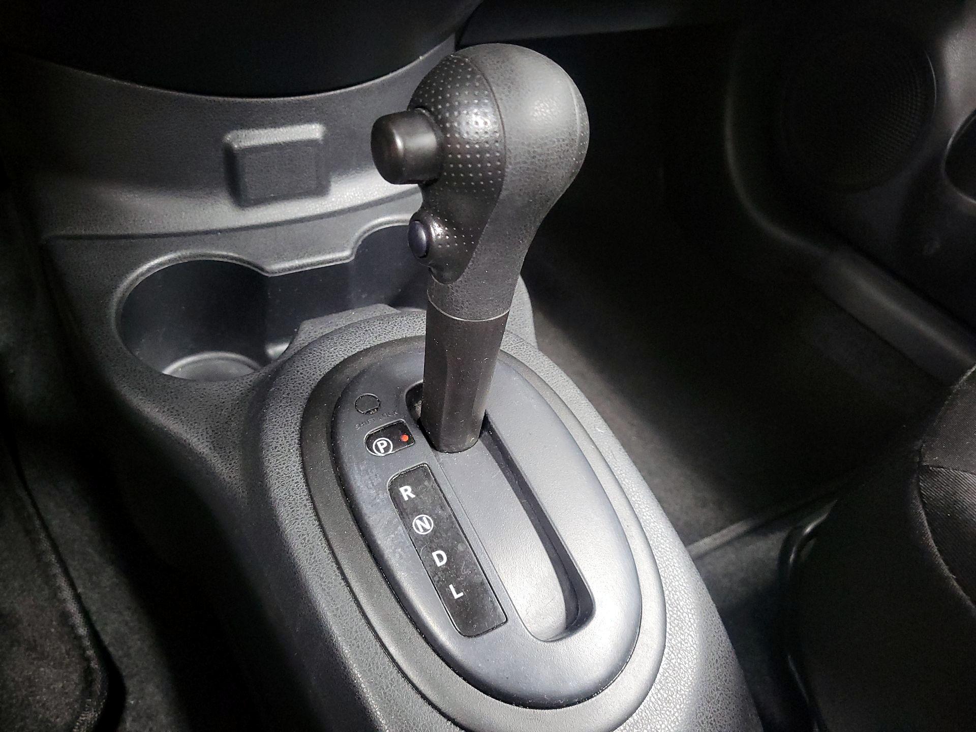 Thumbnail: 2017 Nissan Versa - 16