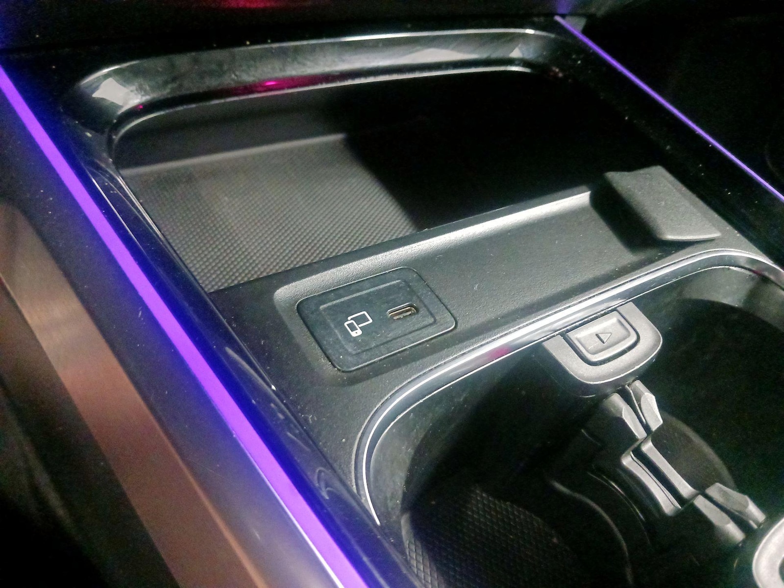 2021 Mercedes-Benz GLB Base - Photo 18