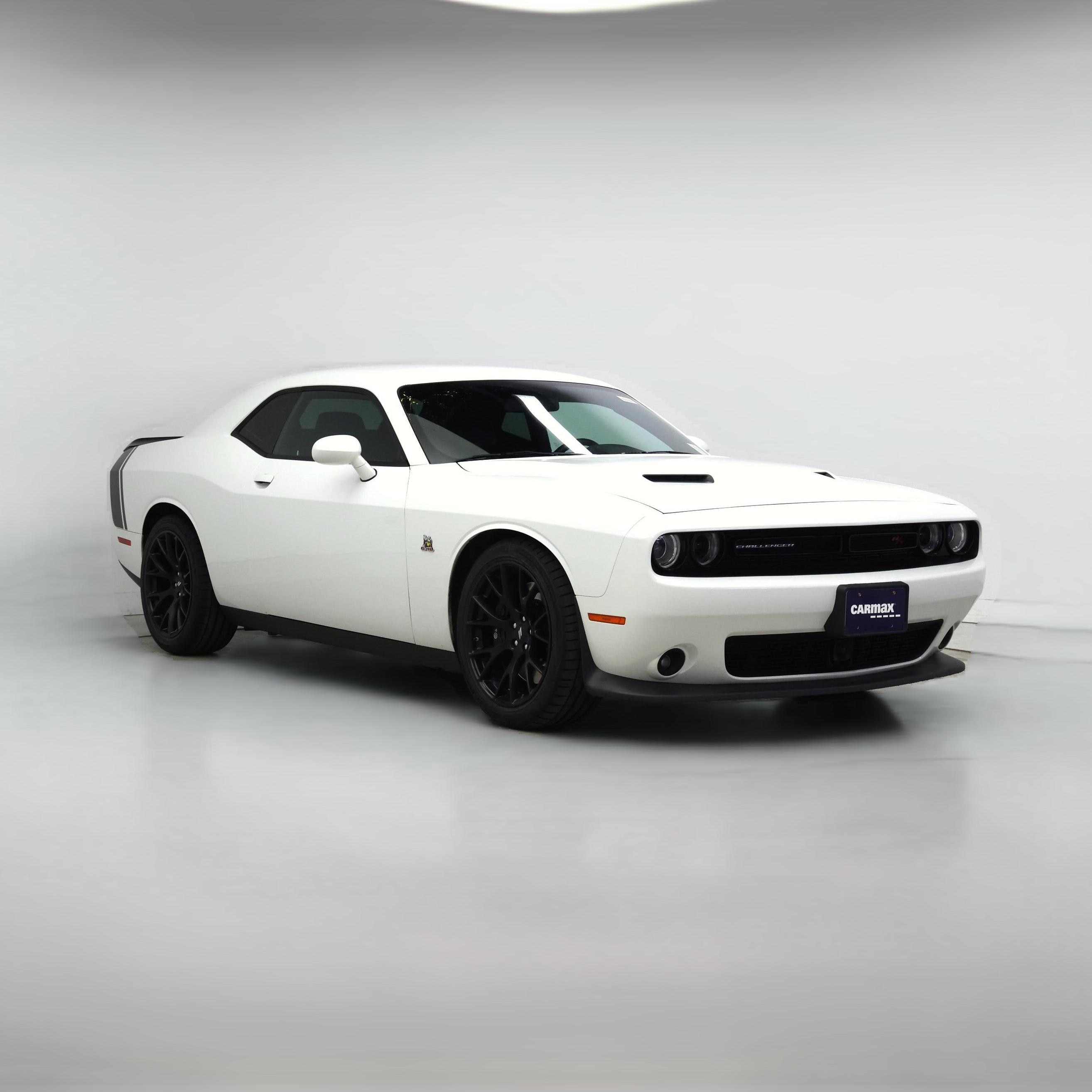 Thumbnail: 2018 Dodge Challenger - 1