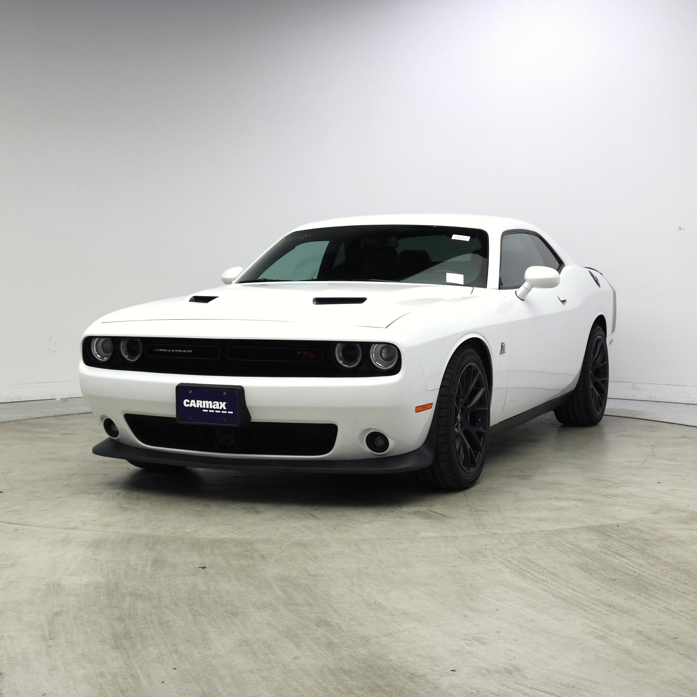 Thumbnail: 2018 Dodge Challenger - 4