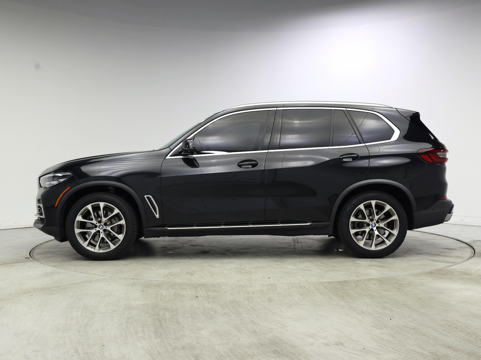2022 BMW X5 40i - Photo 4