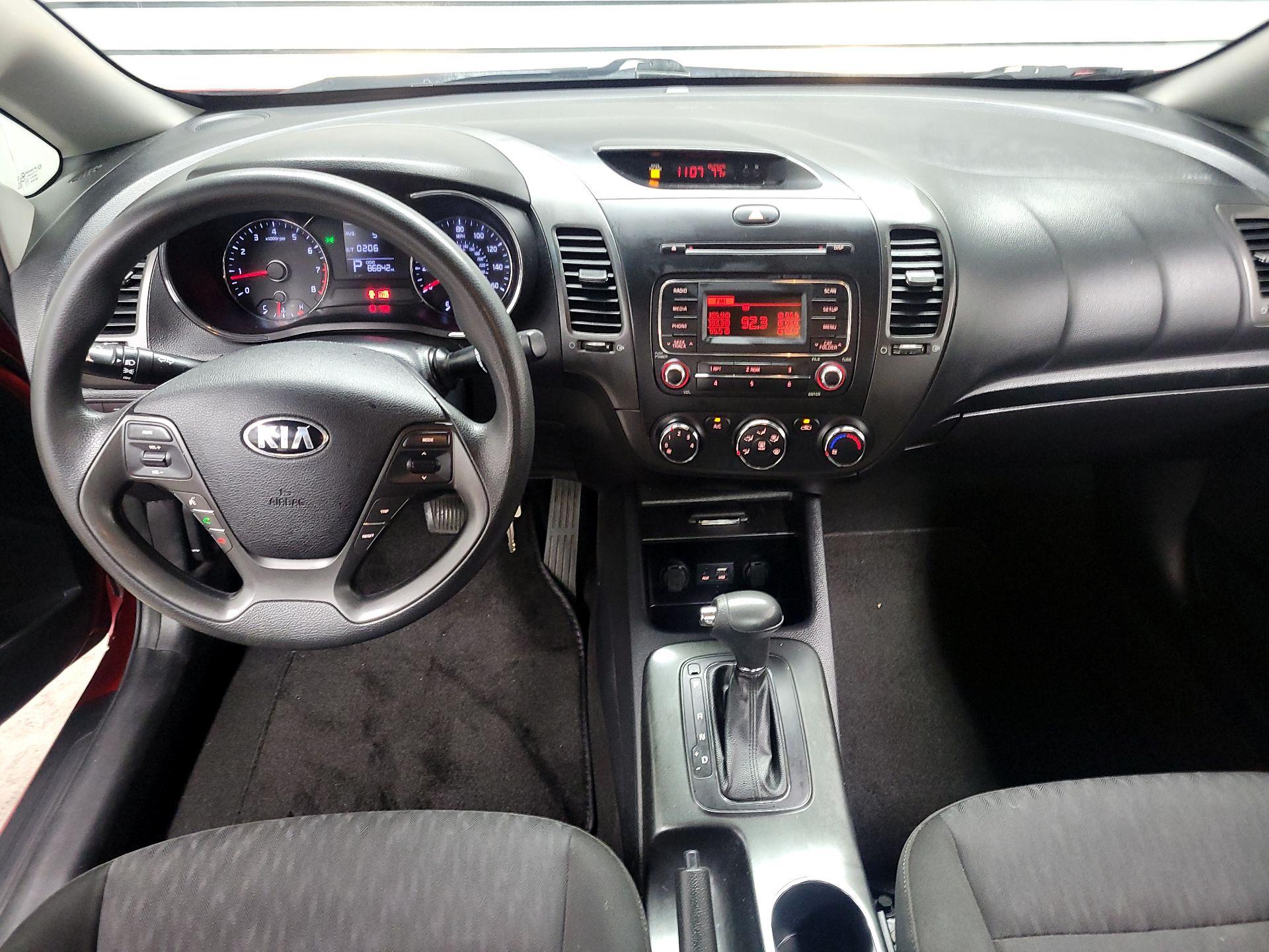 Thumbnail: 2016 Kia Forte - 9