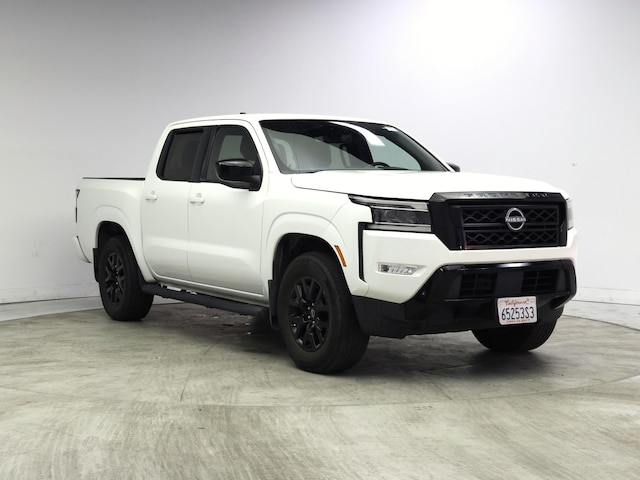 White 2023 Nissan Frontier SV Crew Cab RWD Pickup Truck 4X2 Automatic