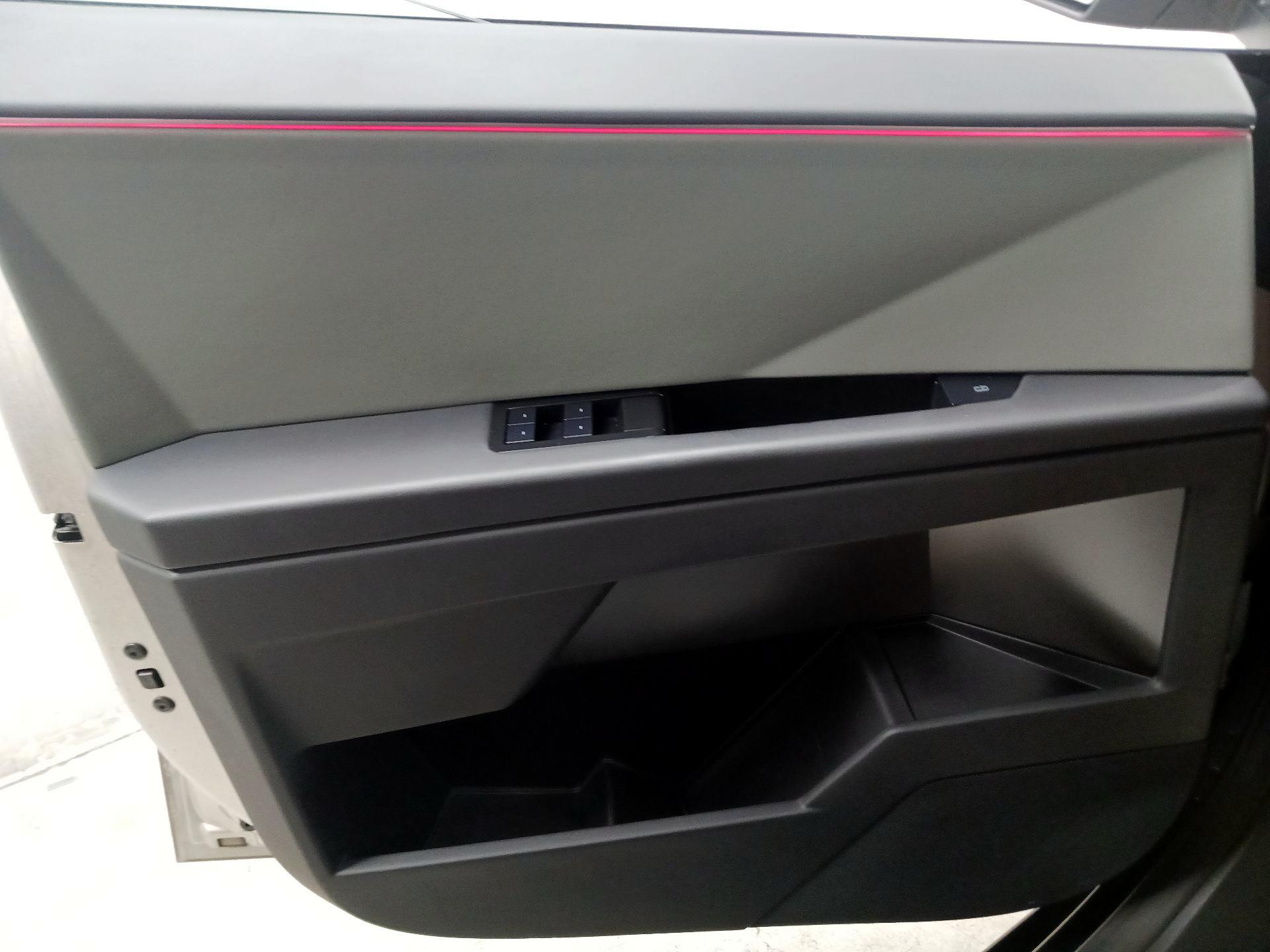 Thumbnail: 2024 Tesla Cybertruck - 12