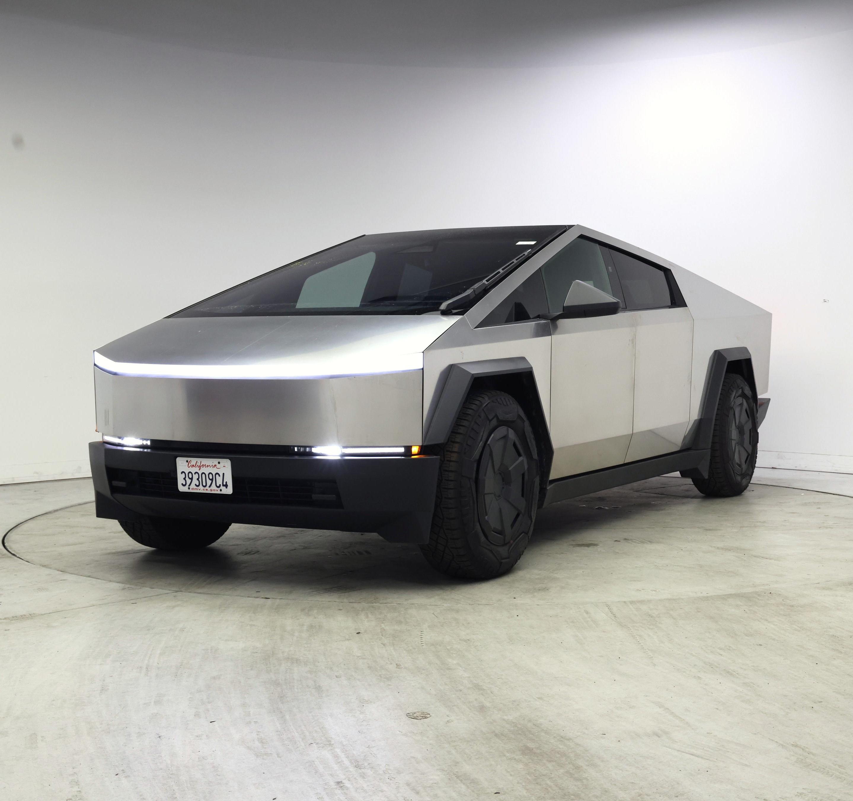 Thumbnail: 2024 Tesla Cybertruck - 4