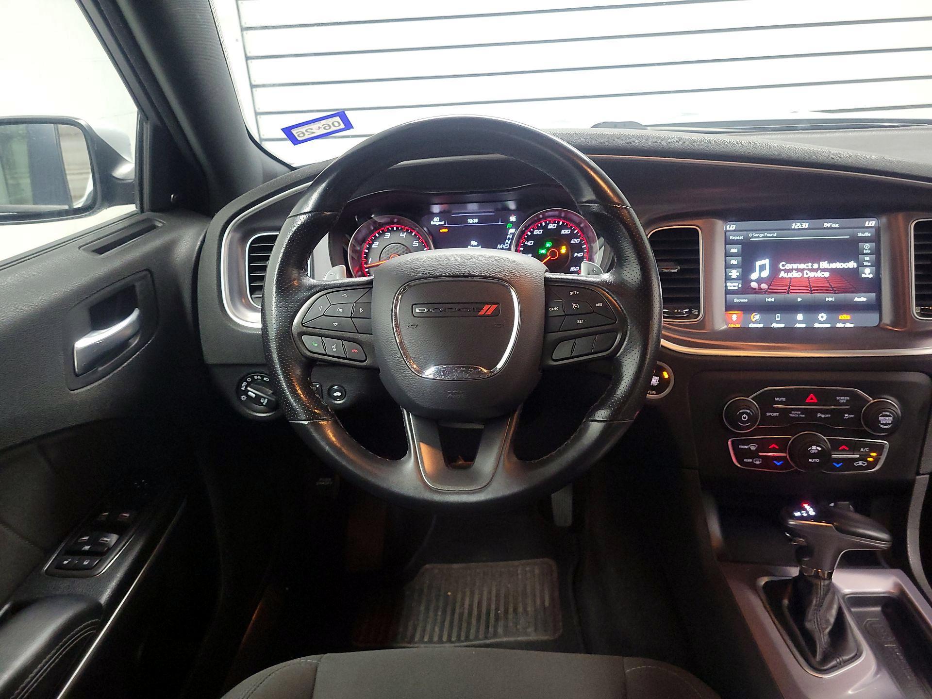 Thumbnail: 2020 Dodge Charger - 10