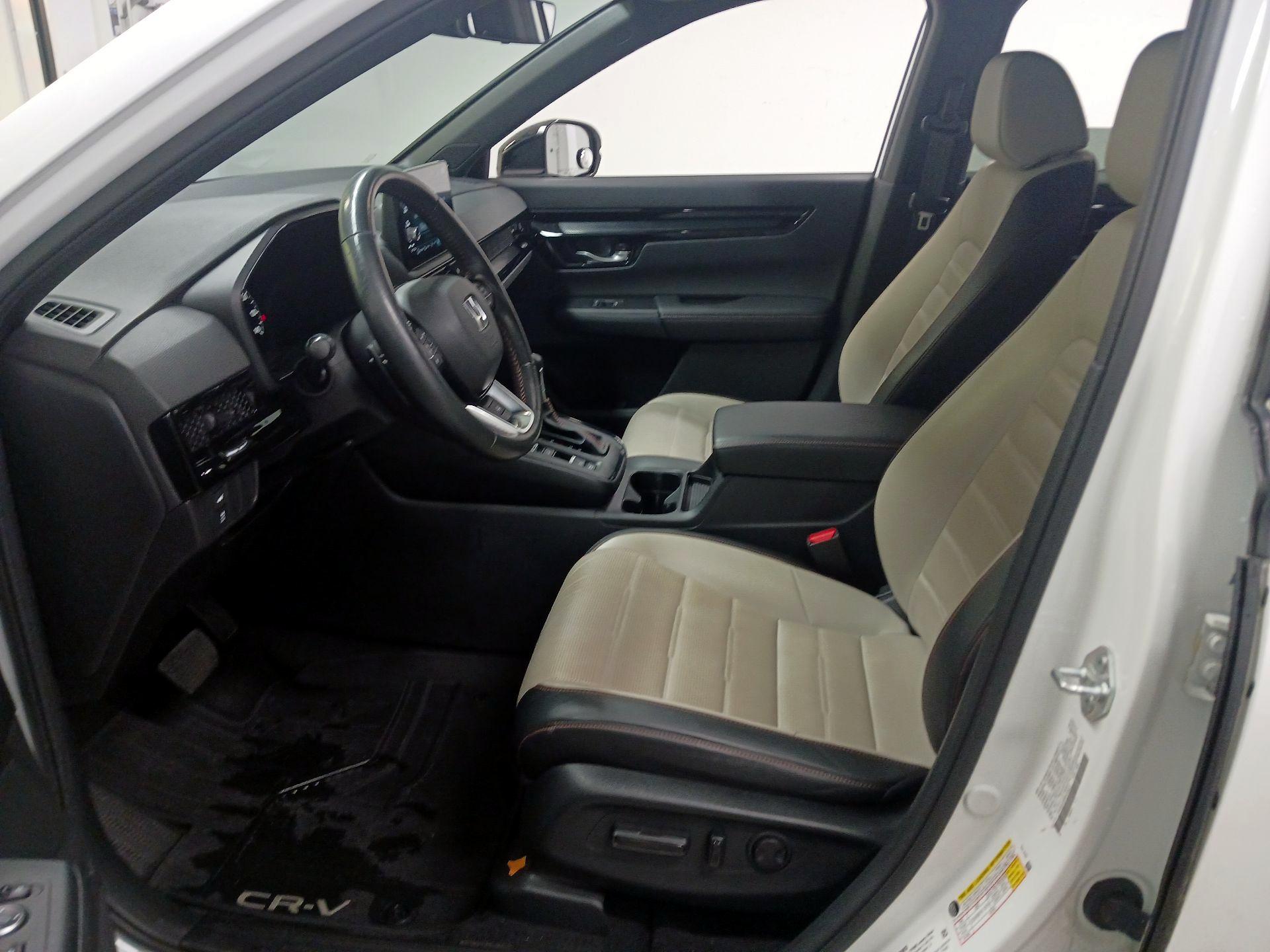 Thumbnail: 2023 Honda CR-V - 11