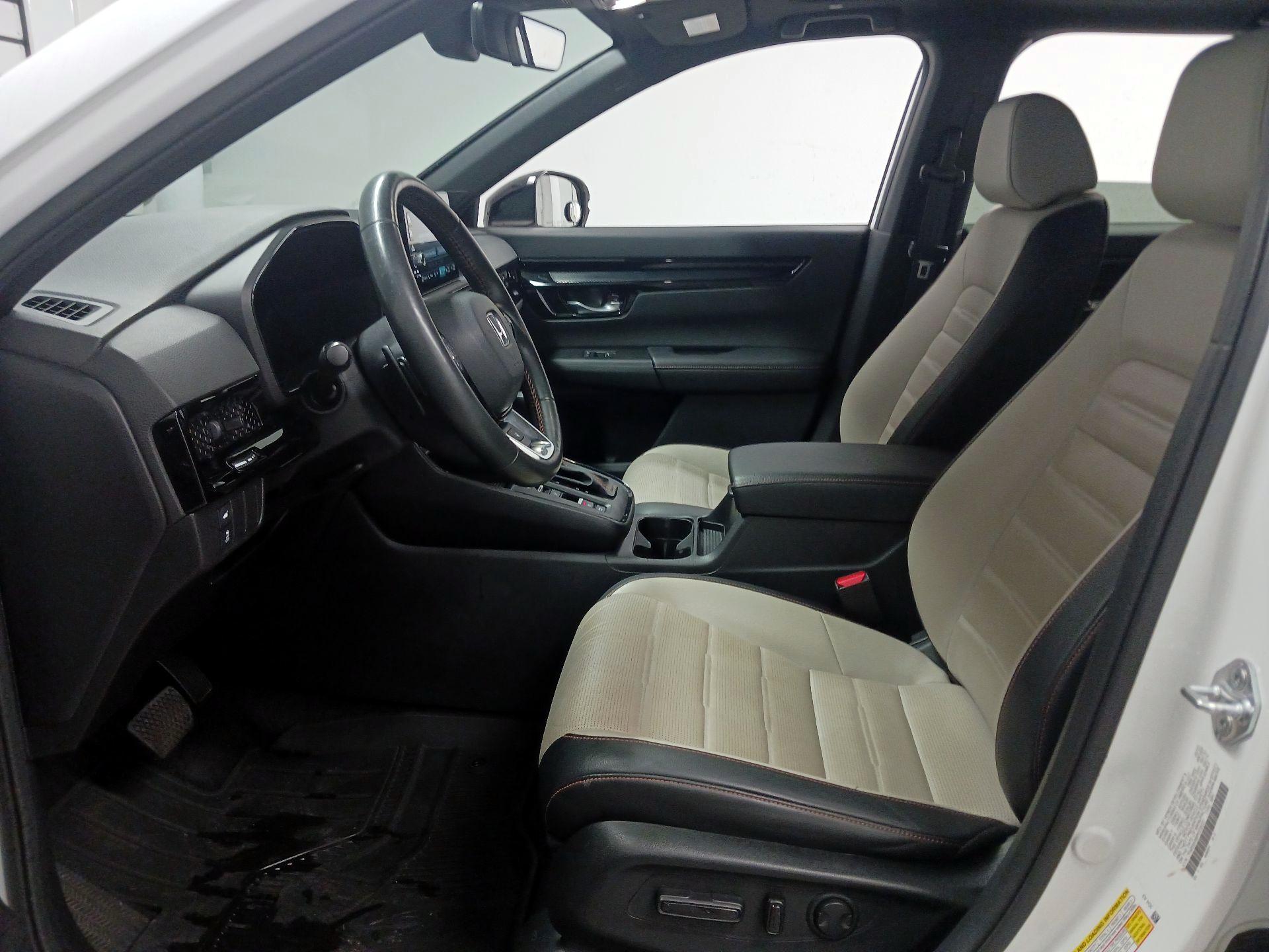 Thumbnail: 2023 Honda CR-V - 17