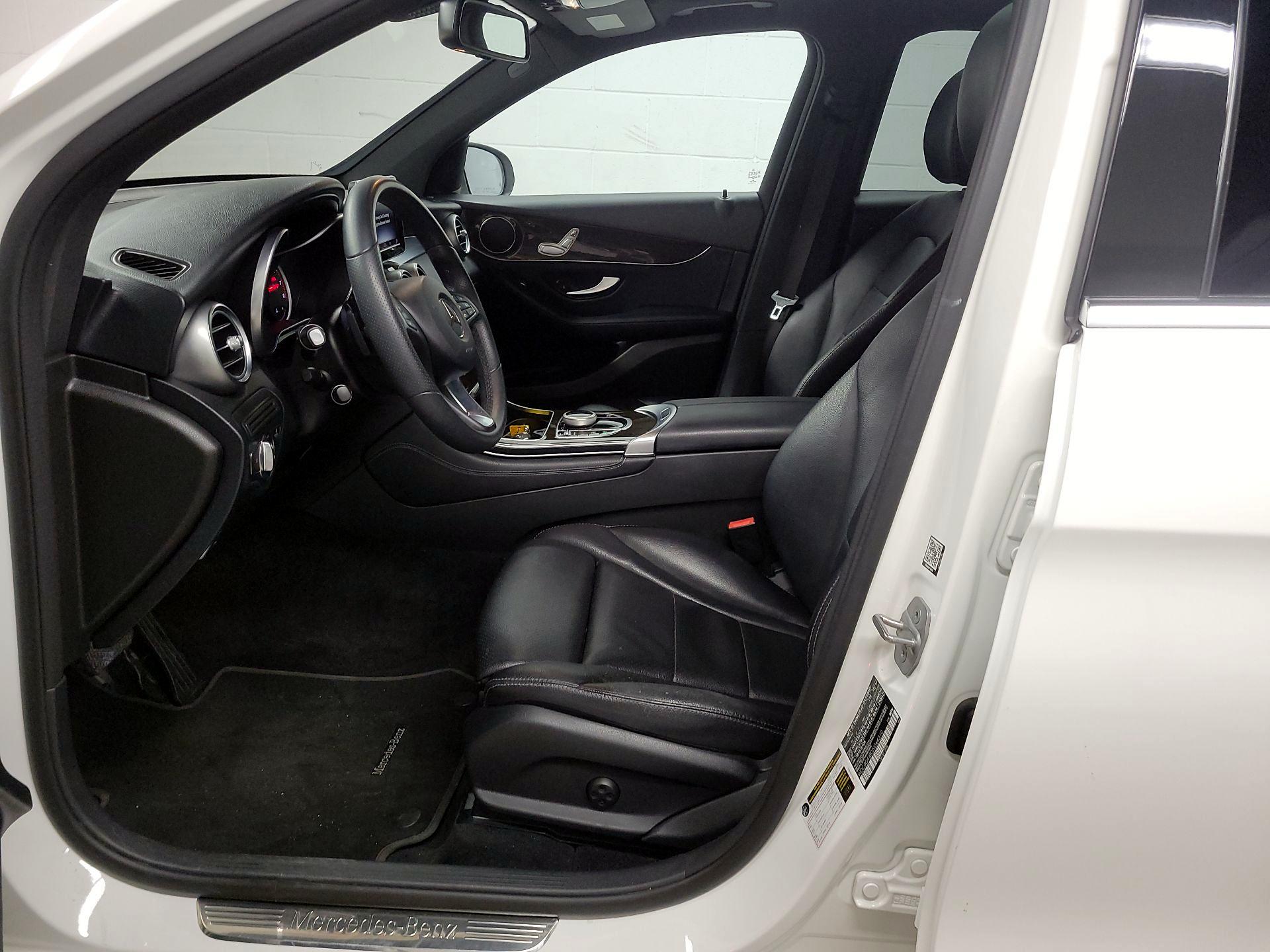 Thumbnail: 2018 Mercedes-Benz GLC - 11