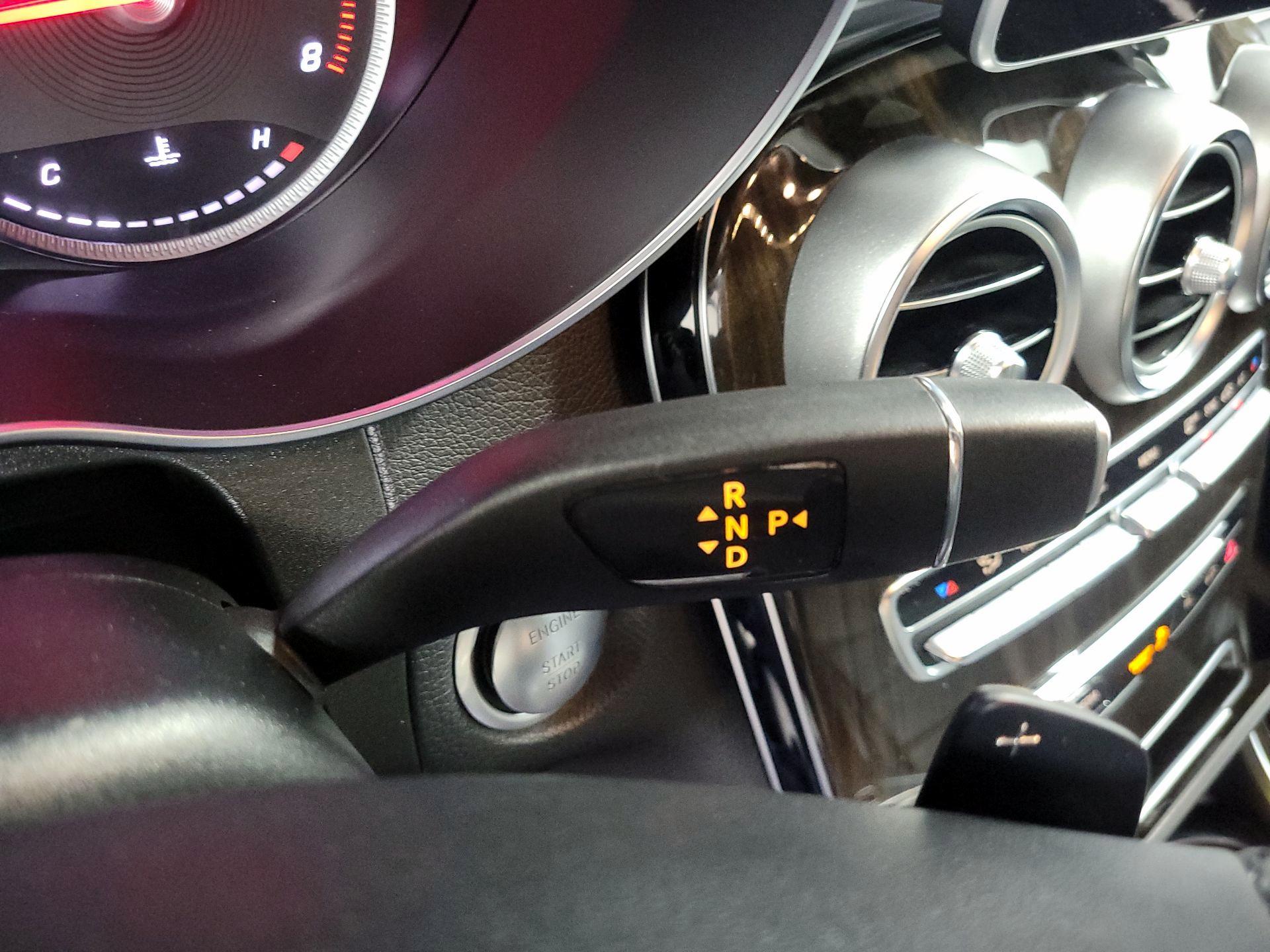 Thumbnail: 2018 Mercedes-Benz GLC - 17