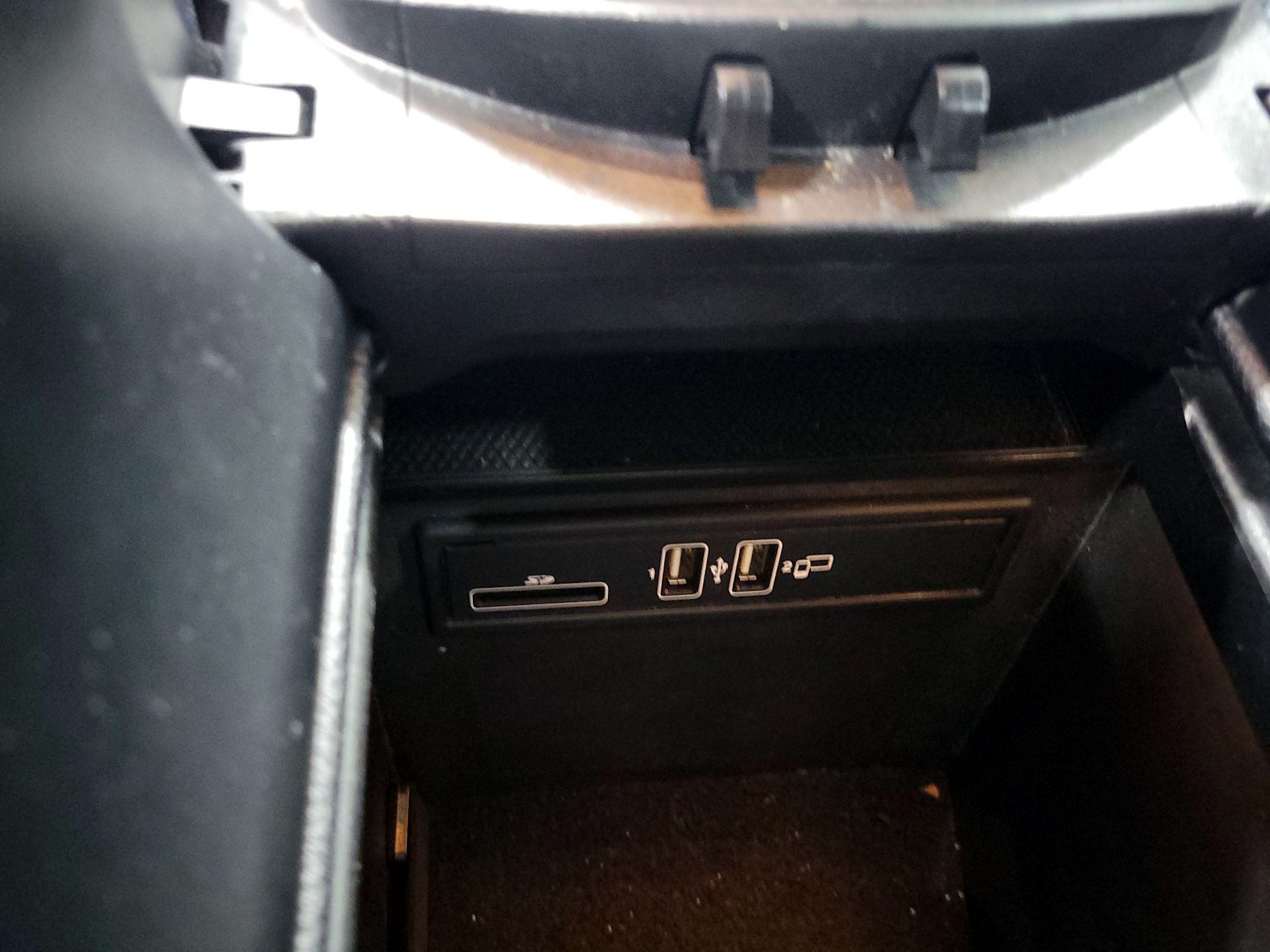 Thumbnail: 2018 Mercedes-Benz GLC - 18