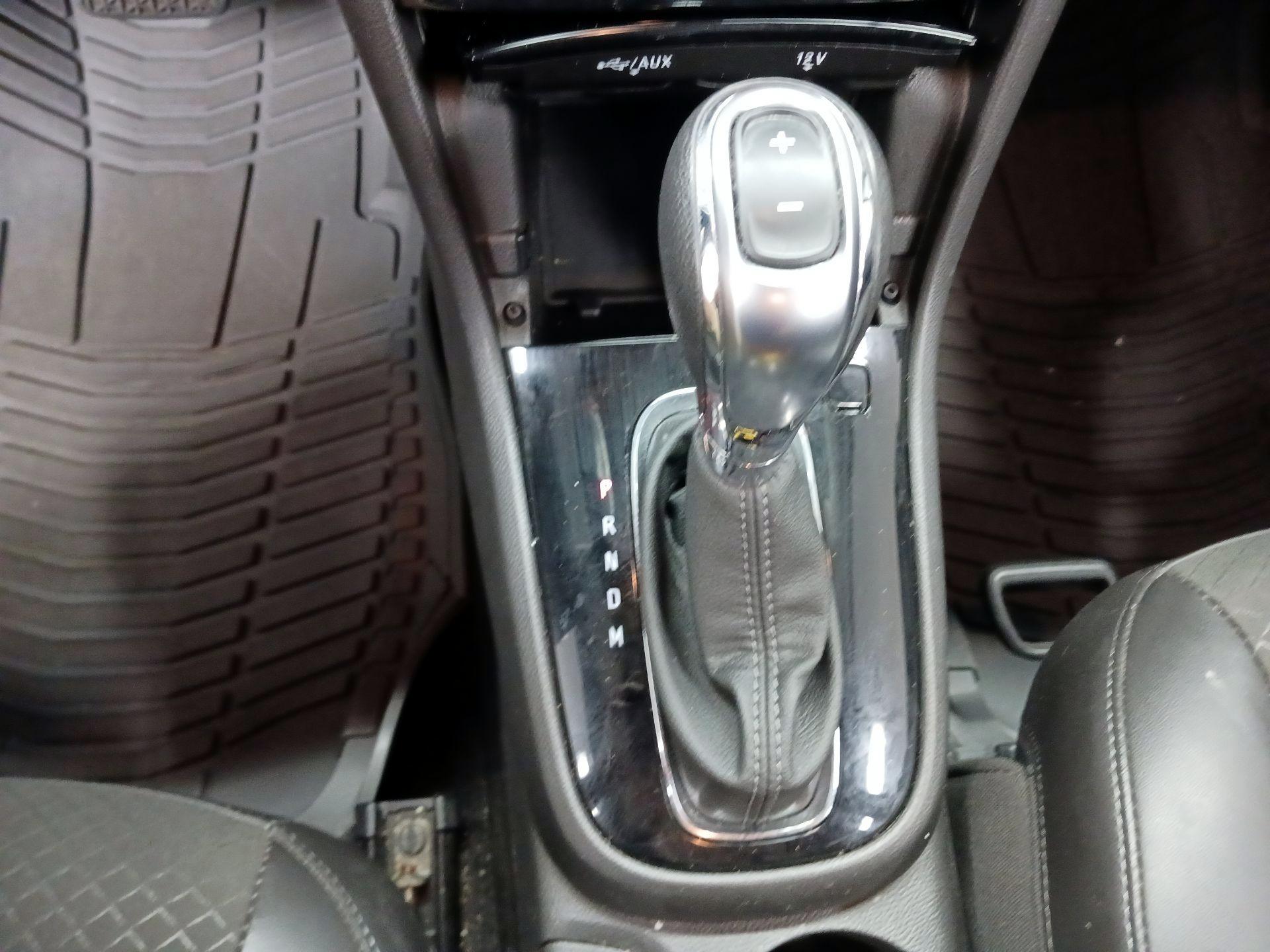 Thumbnail: 2018 Buick Encore - 16