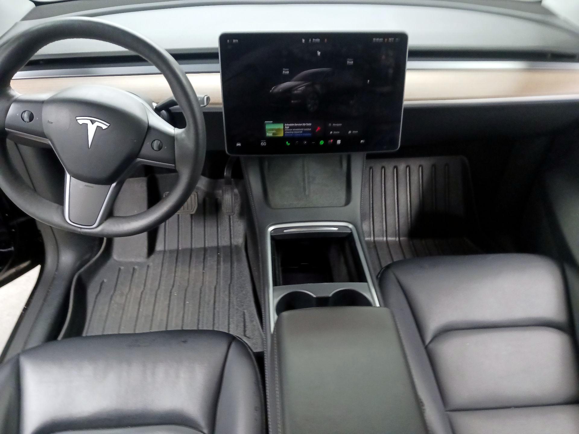 Thumbnail: 2025 Tesla Model Y - 9