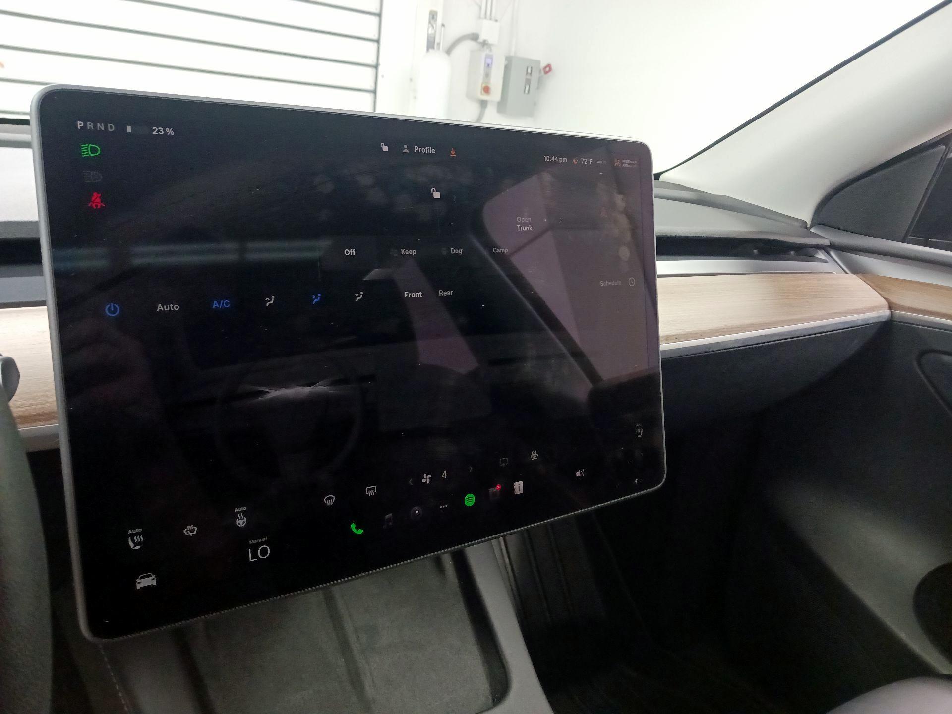 Thumbnail: 2025 Tesla Model Y - 15