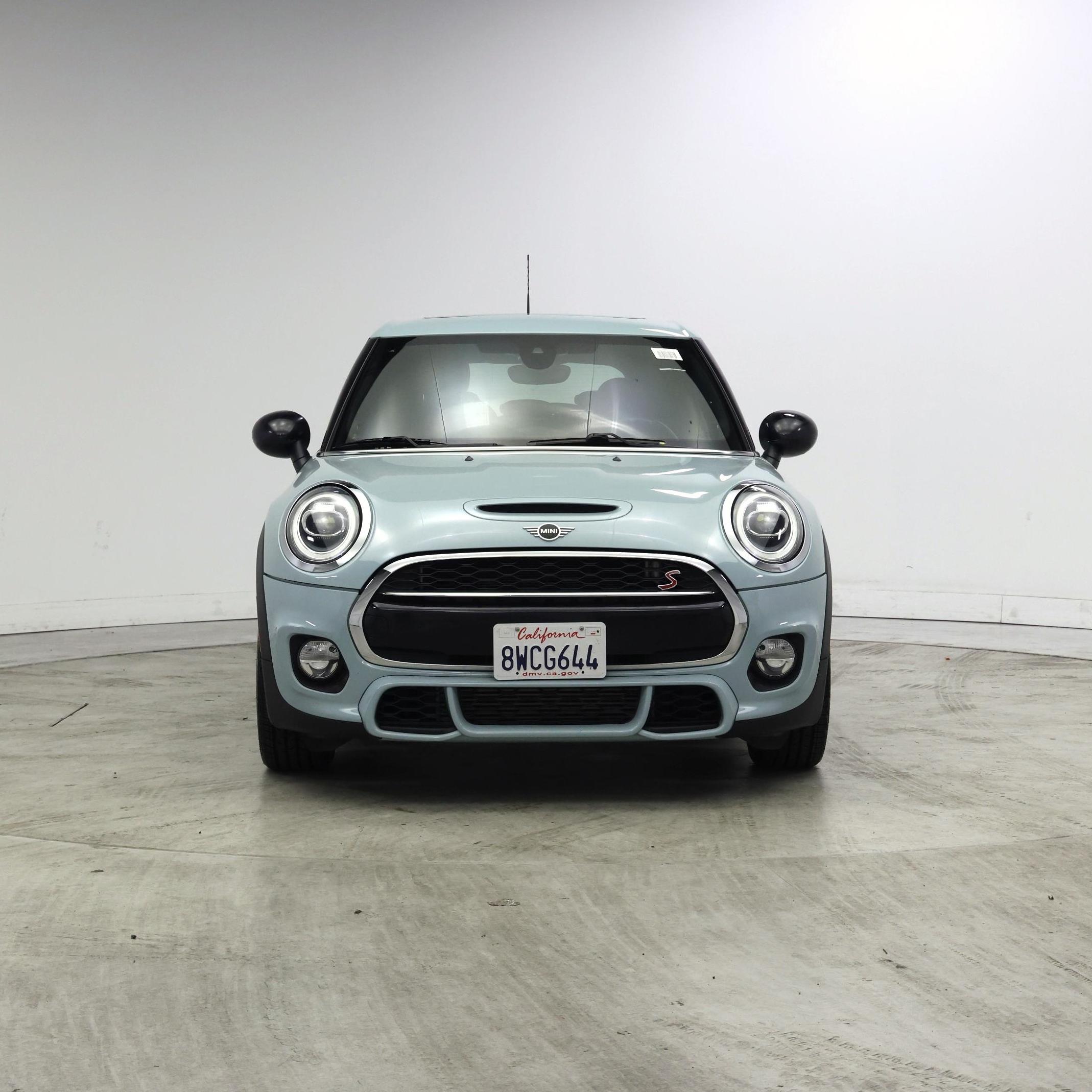 Thumbnail: 2019 MINI Cooper Hardtop - 5