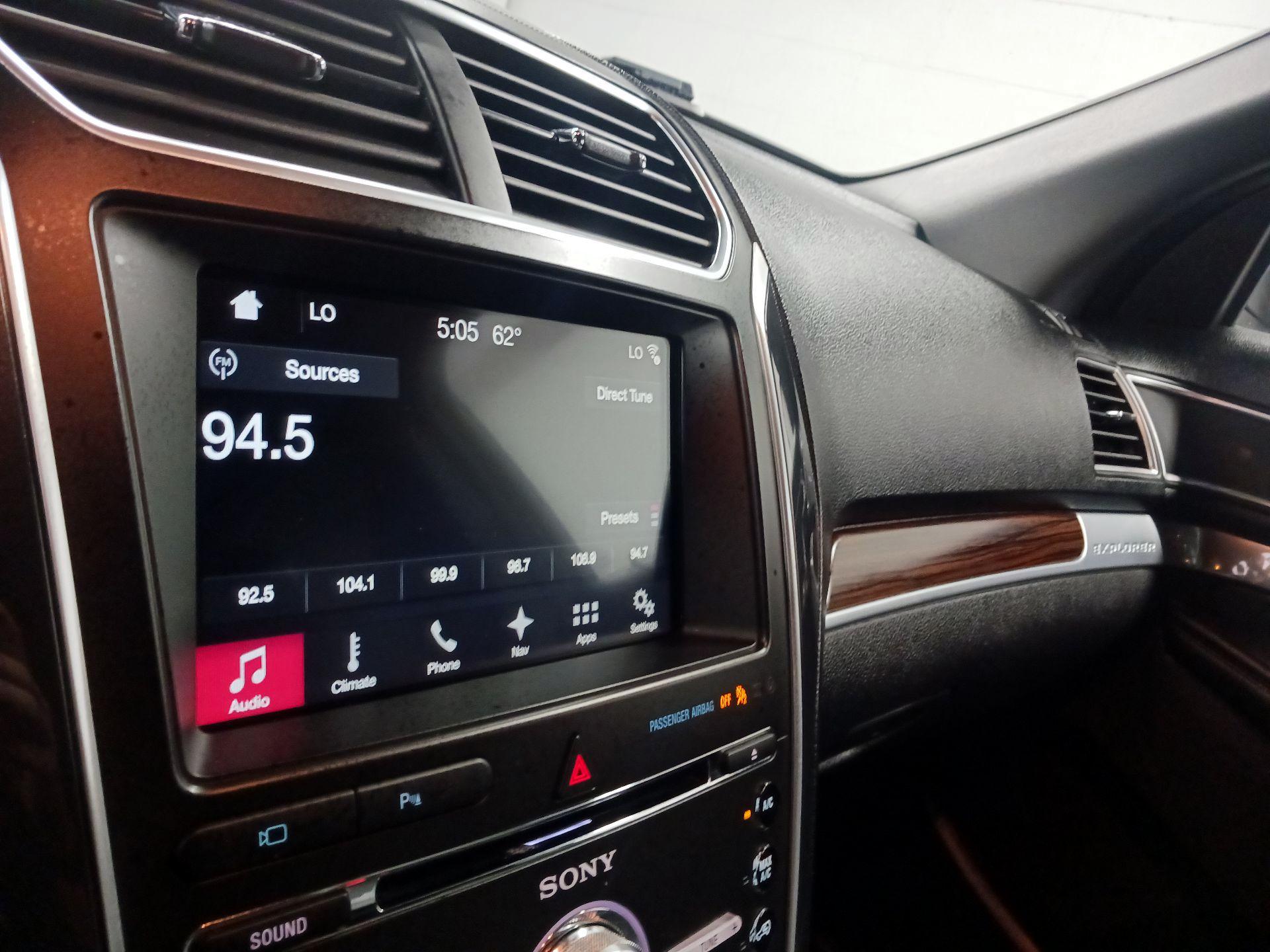 Thumbnail: 2017 Ford Explorer - 13