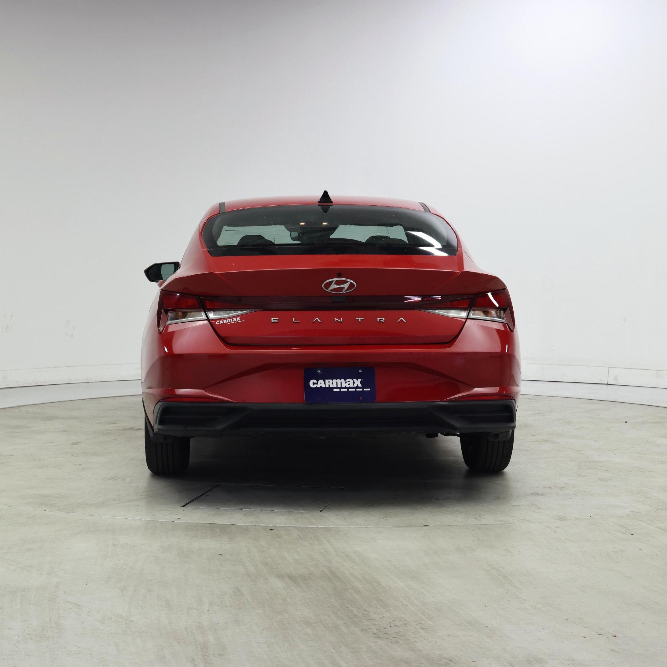 Thumbnail: 2022 Hyundai Elantra - 6