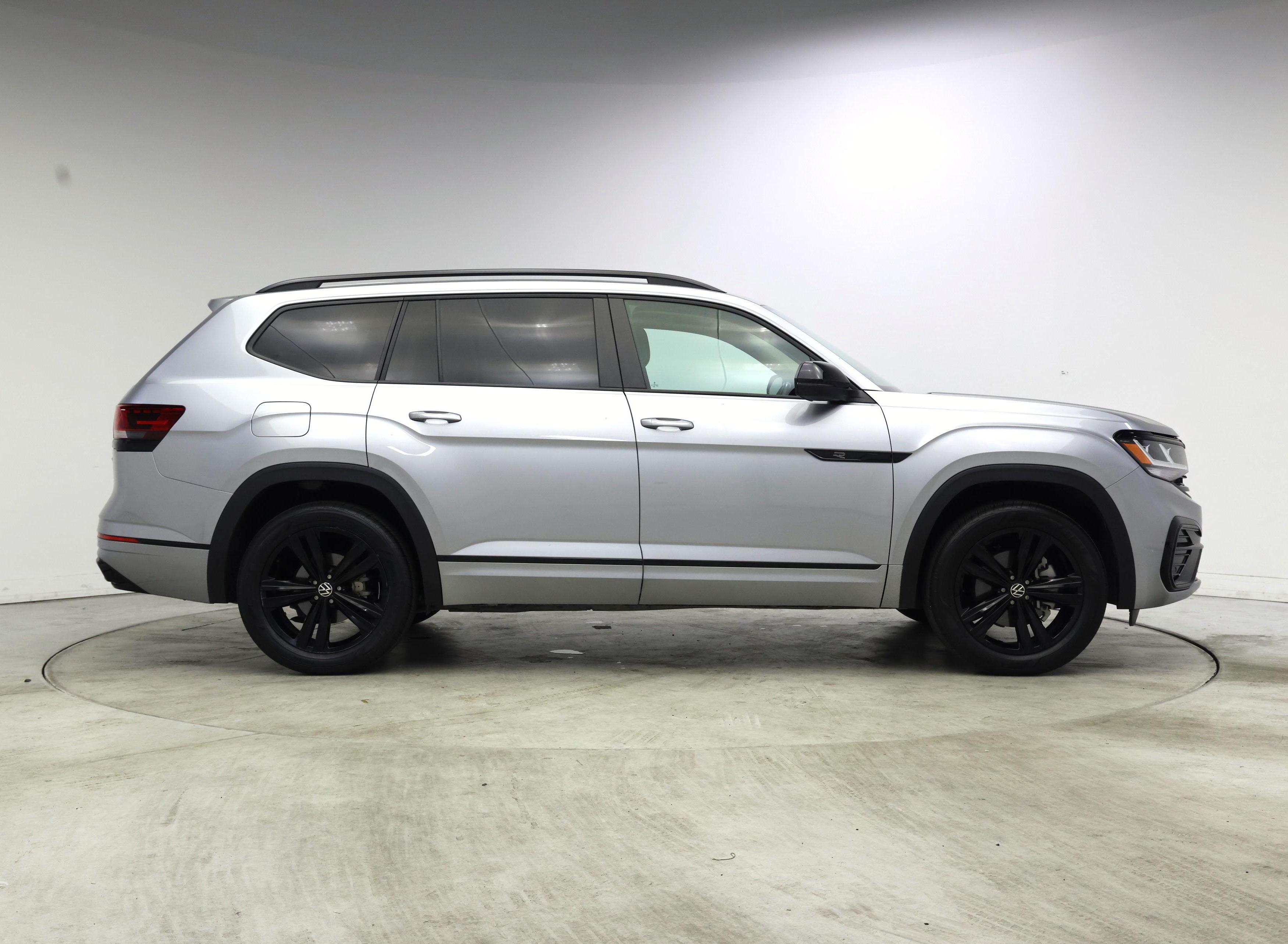 Thumbnail: 2022 Volkswagen Atlas - 7