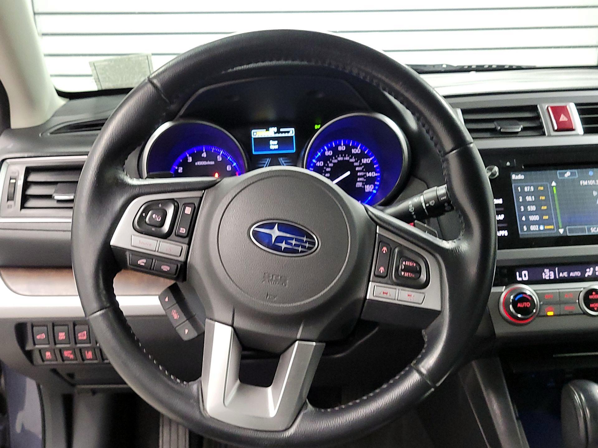 Thumbnail: 2016 Subaru Outback - 10