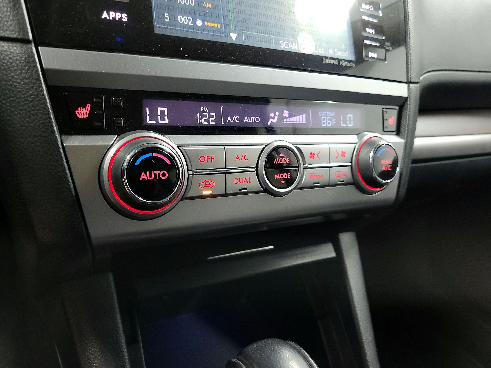 Thumbnail: 2016 Subaru Outback - 16