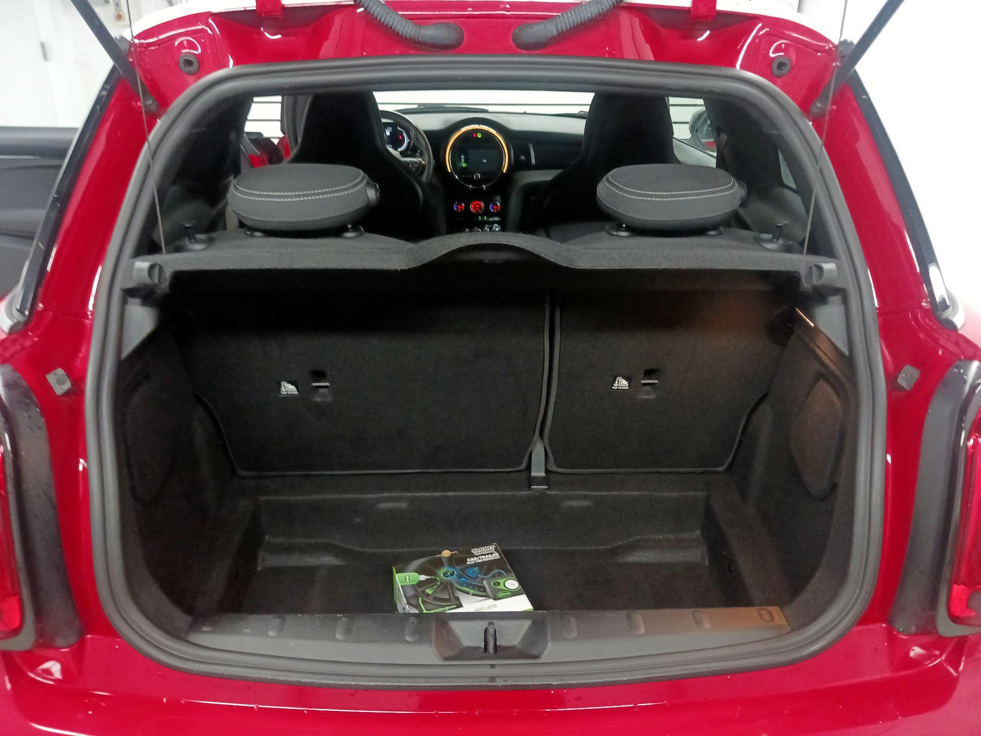 Thumbnail: 2021 MINI Cooper Hardtop - 20