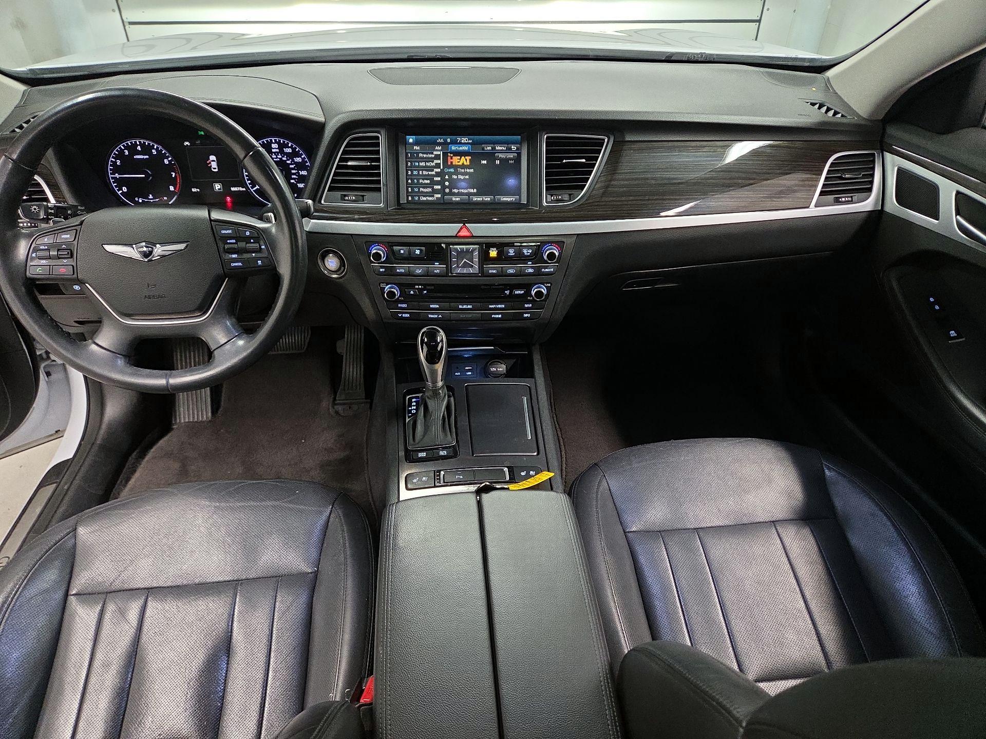Thumbnail: 2017 Genesis G80 - 9