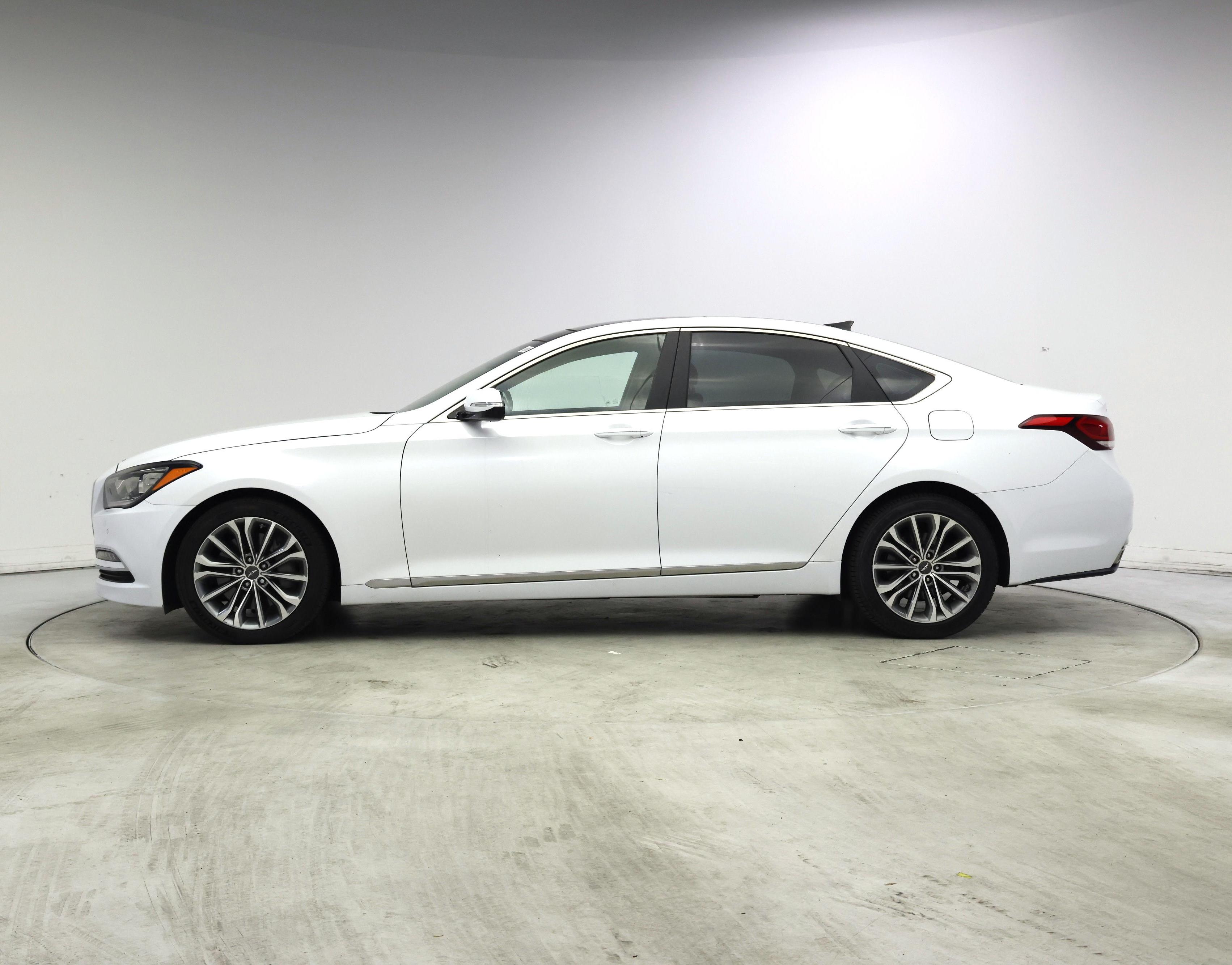 Thumbnail: 2017 Genesis G80 - 3