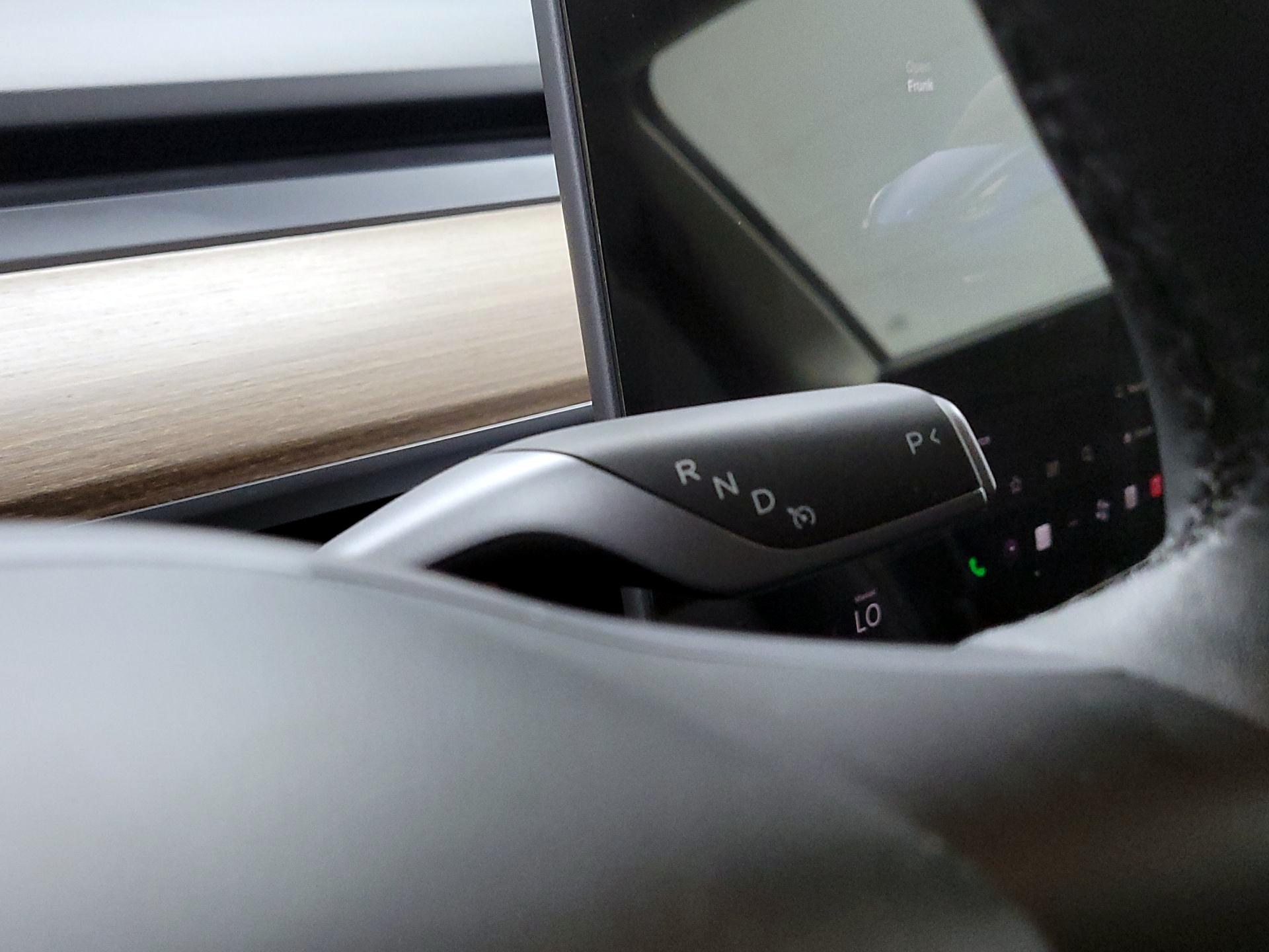 Thumbnail: 2025 Tesla Model Y - 15