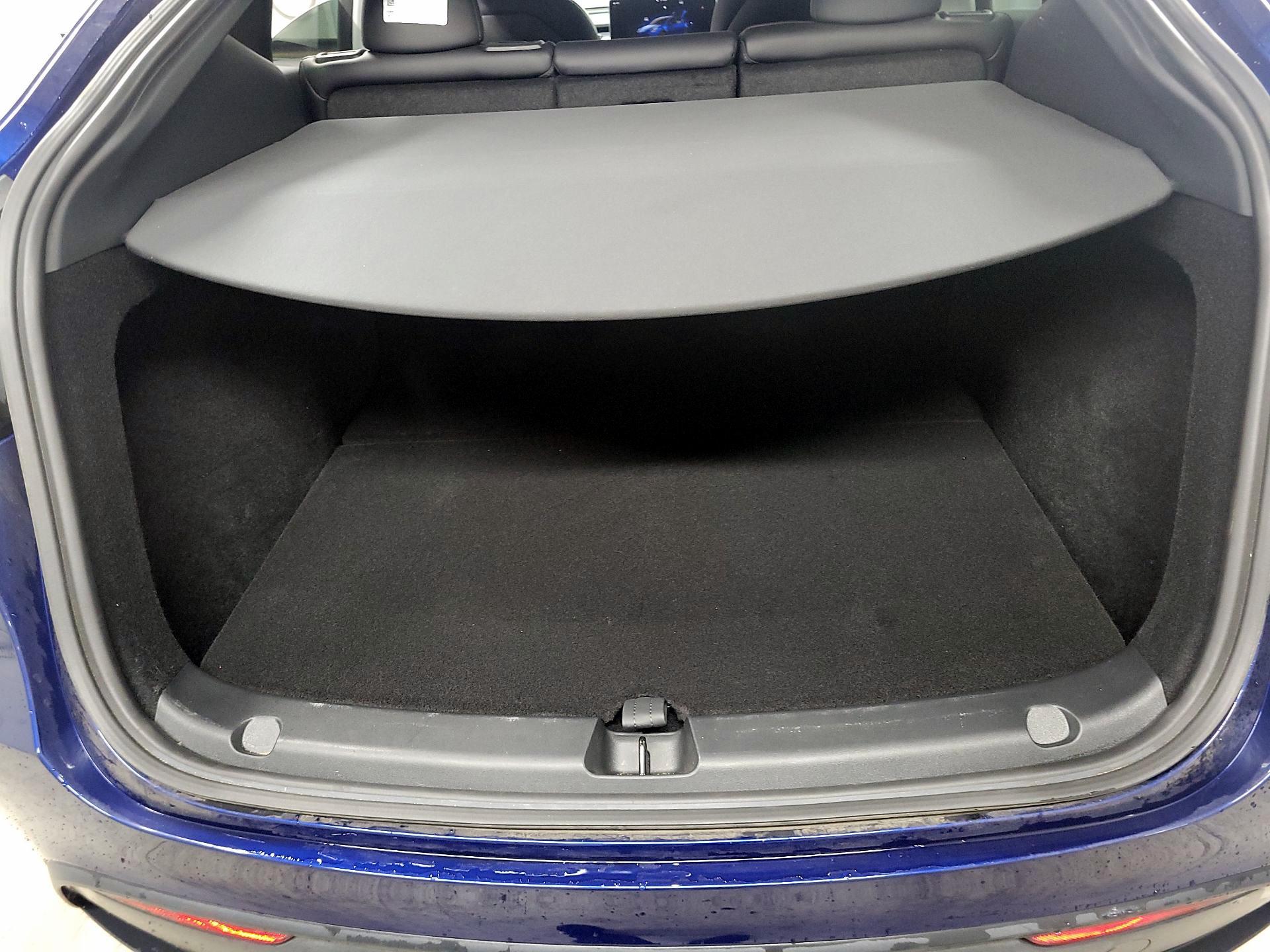 Thumbnail: 2025 Tesla Model Y - 17