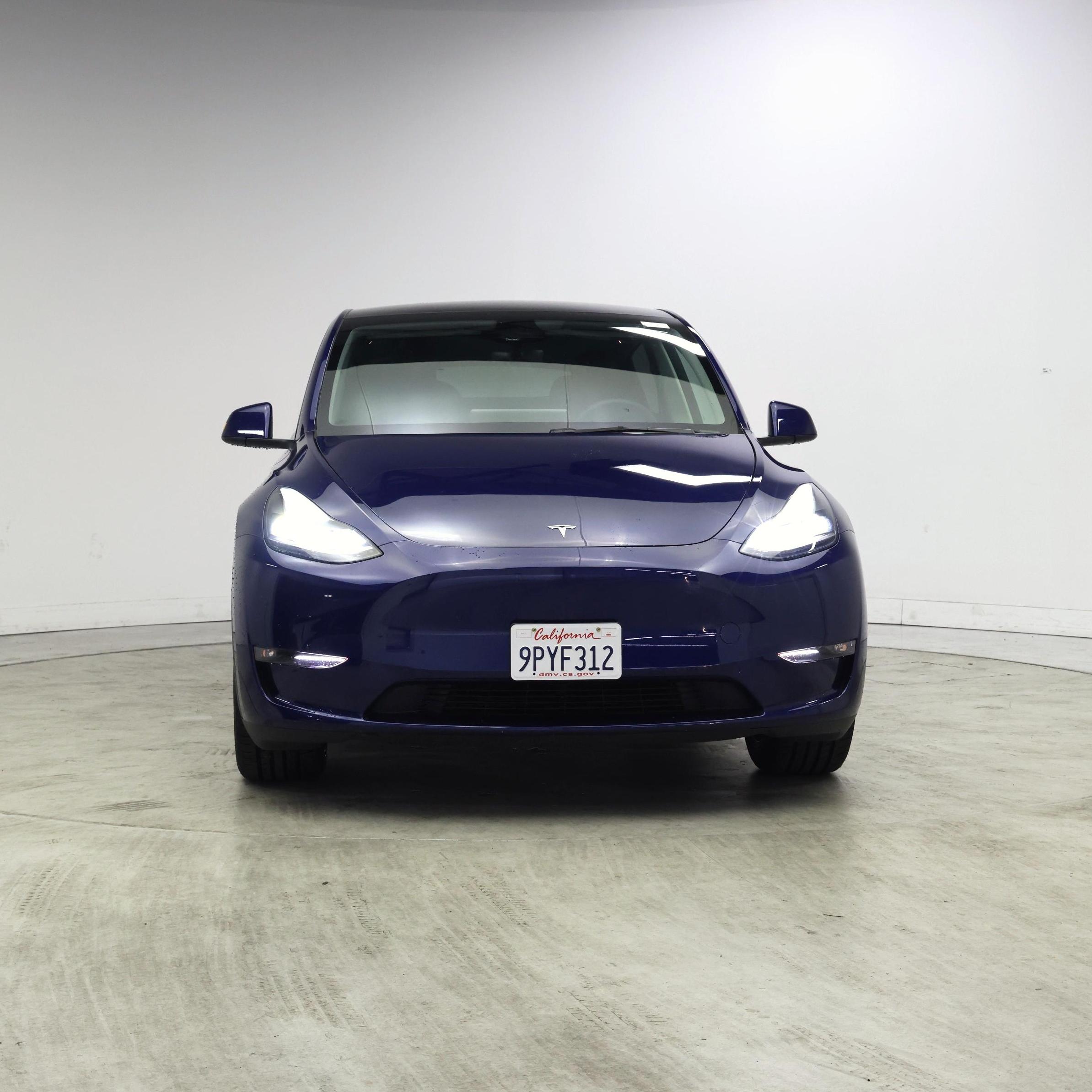 Thumbnail: 2025 Tesla Model Y - 5