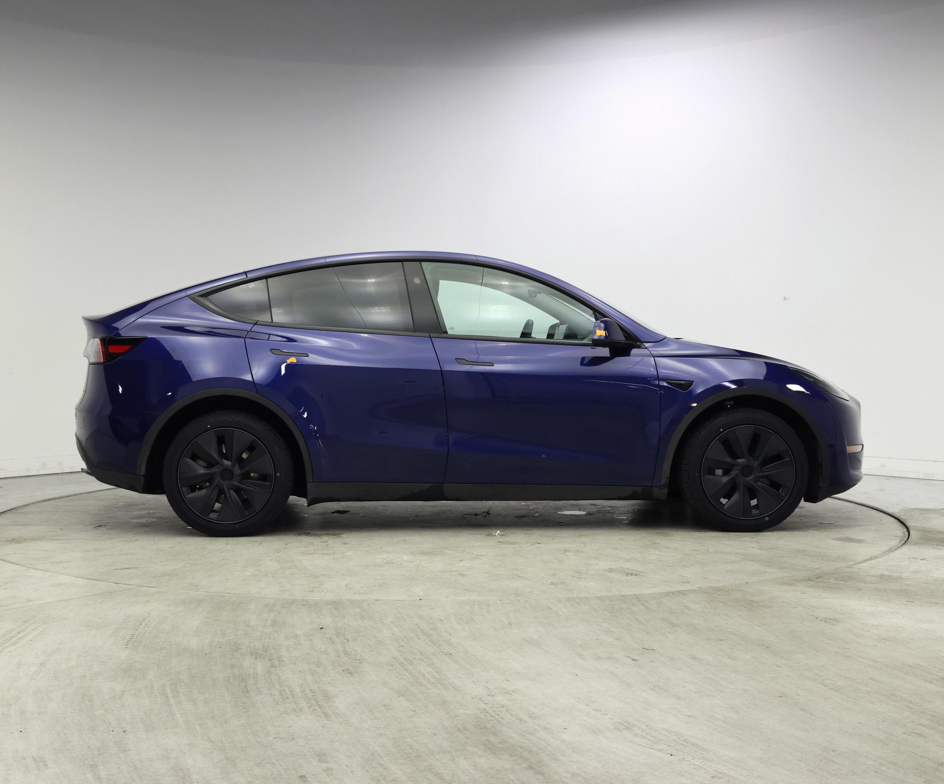 Thumbnail: 2025 Tesla Model Y - 7