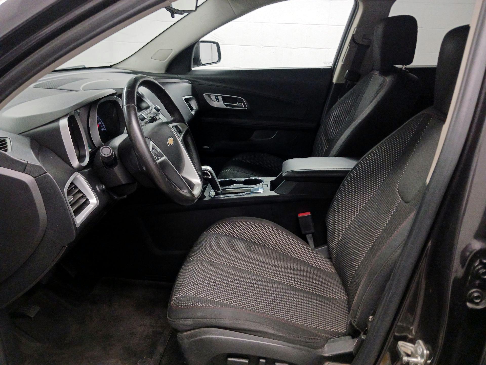 Thumbnail: 2015 Chevrolet Equinox - 11