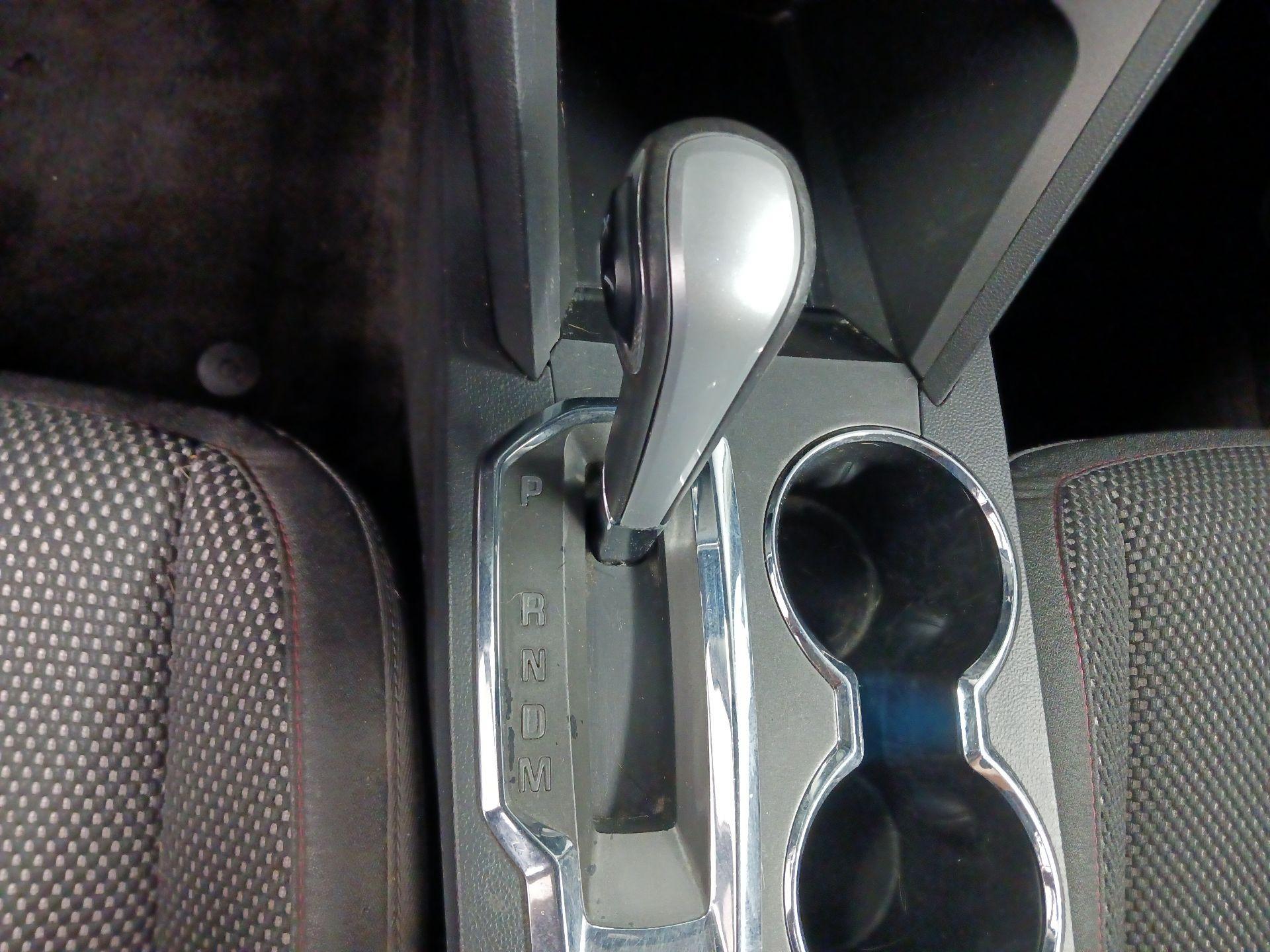 Thumbnail: 2015 Chevrolet Equinox - 16