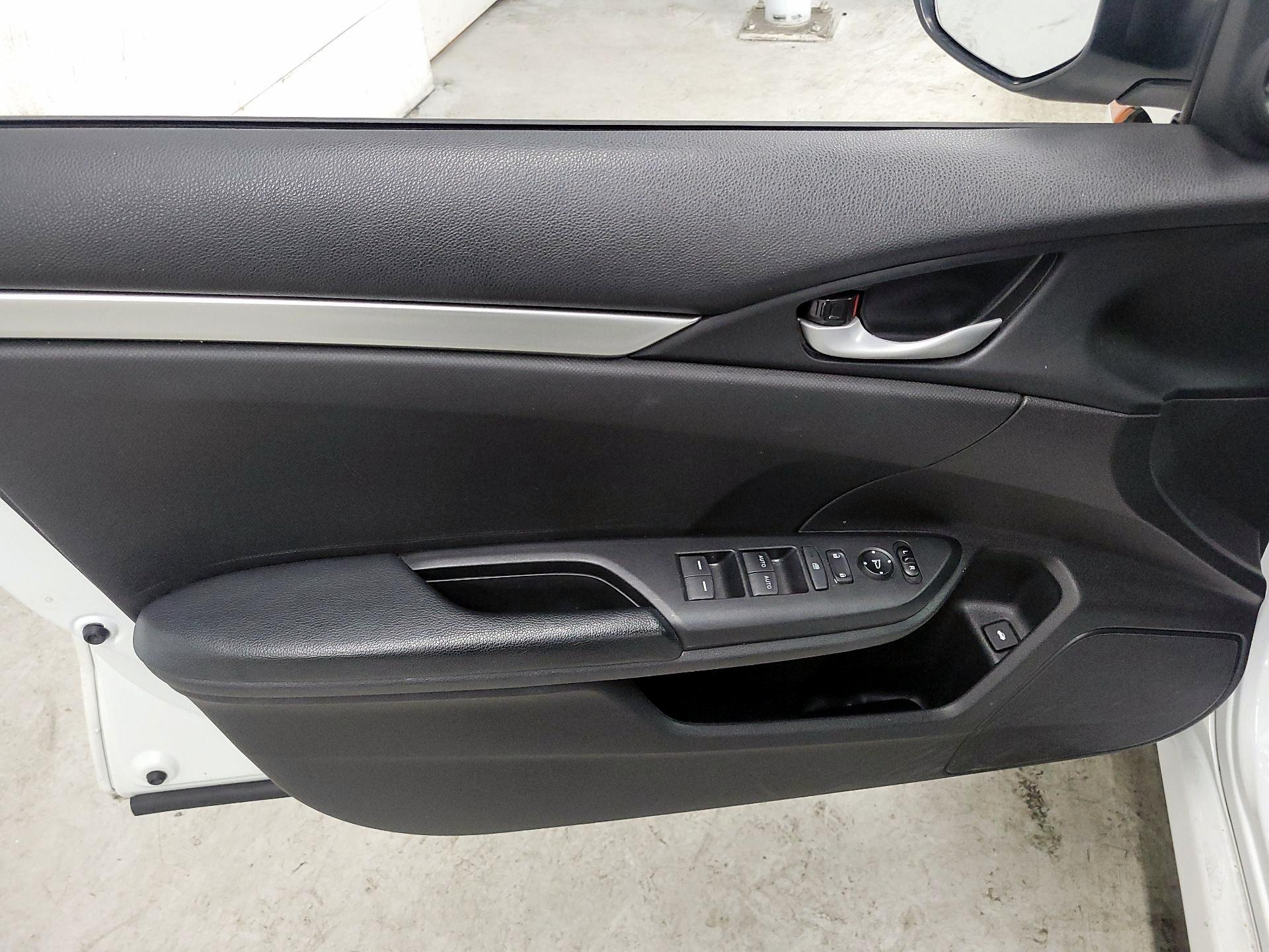 Thumbnail: 2020 Honda Civic - 12