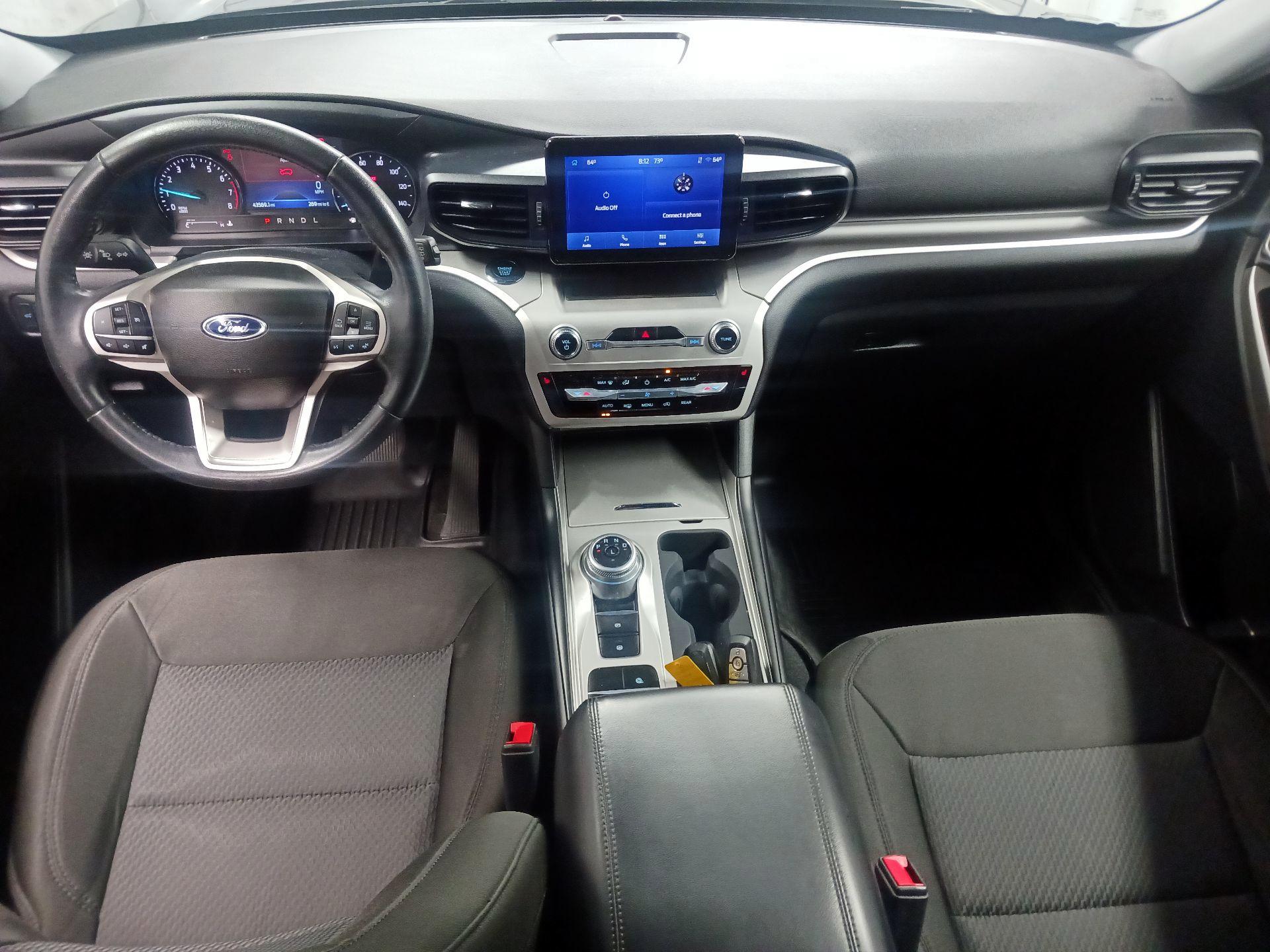 Thumbnail: 2022 Ford Explorer - 9