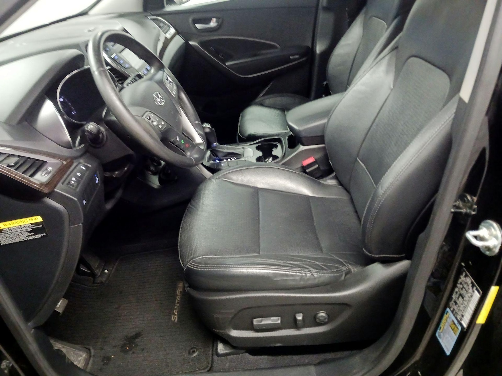 2014 Hyundai Santa Fe GLS - Photo 12