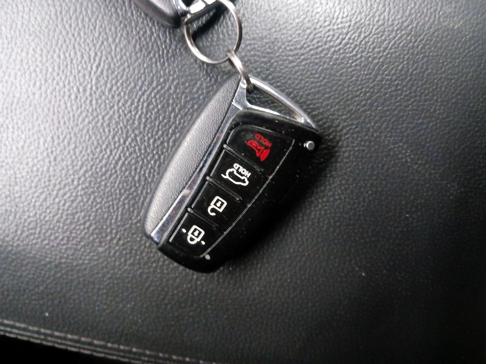 2014 Hyundai Santa Fe GLS - Photo 19