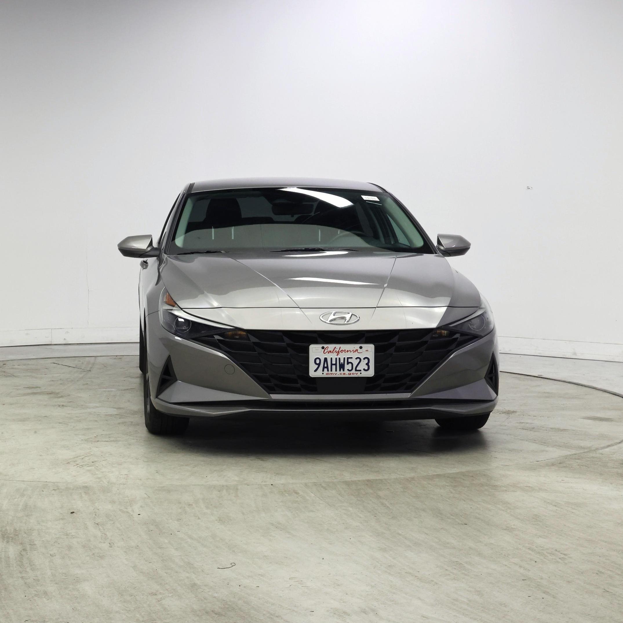 Thumbnail: 2022 Hyundai Elantra - 5